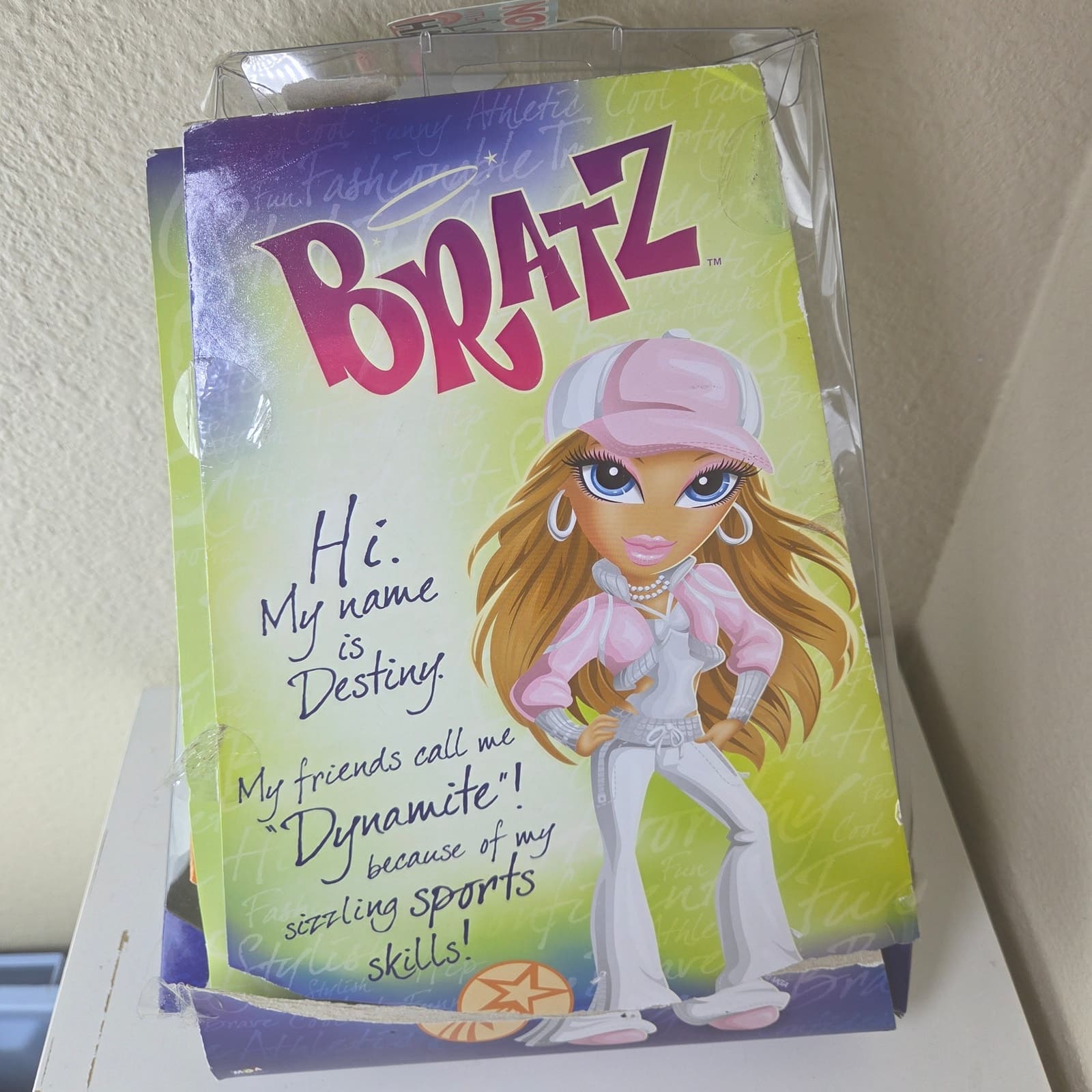 Bratz Passion For Fashion Destiny + Original Outfit - Uncut Hair + Box IOB RARE - Thumbnail 4