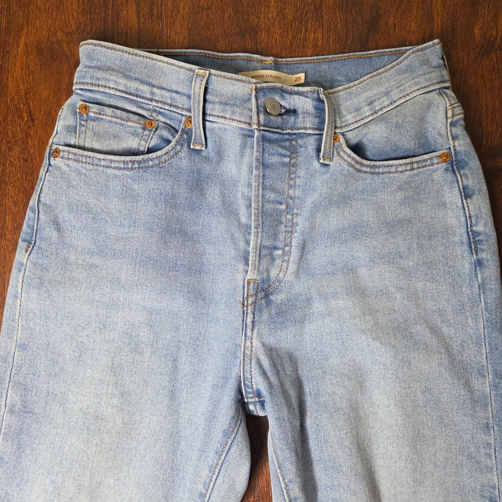 Levi's Wedgie Straight Button Fly Distressed Destroyed Light Wash Jeans Size 28 - Thumbnail 2