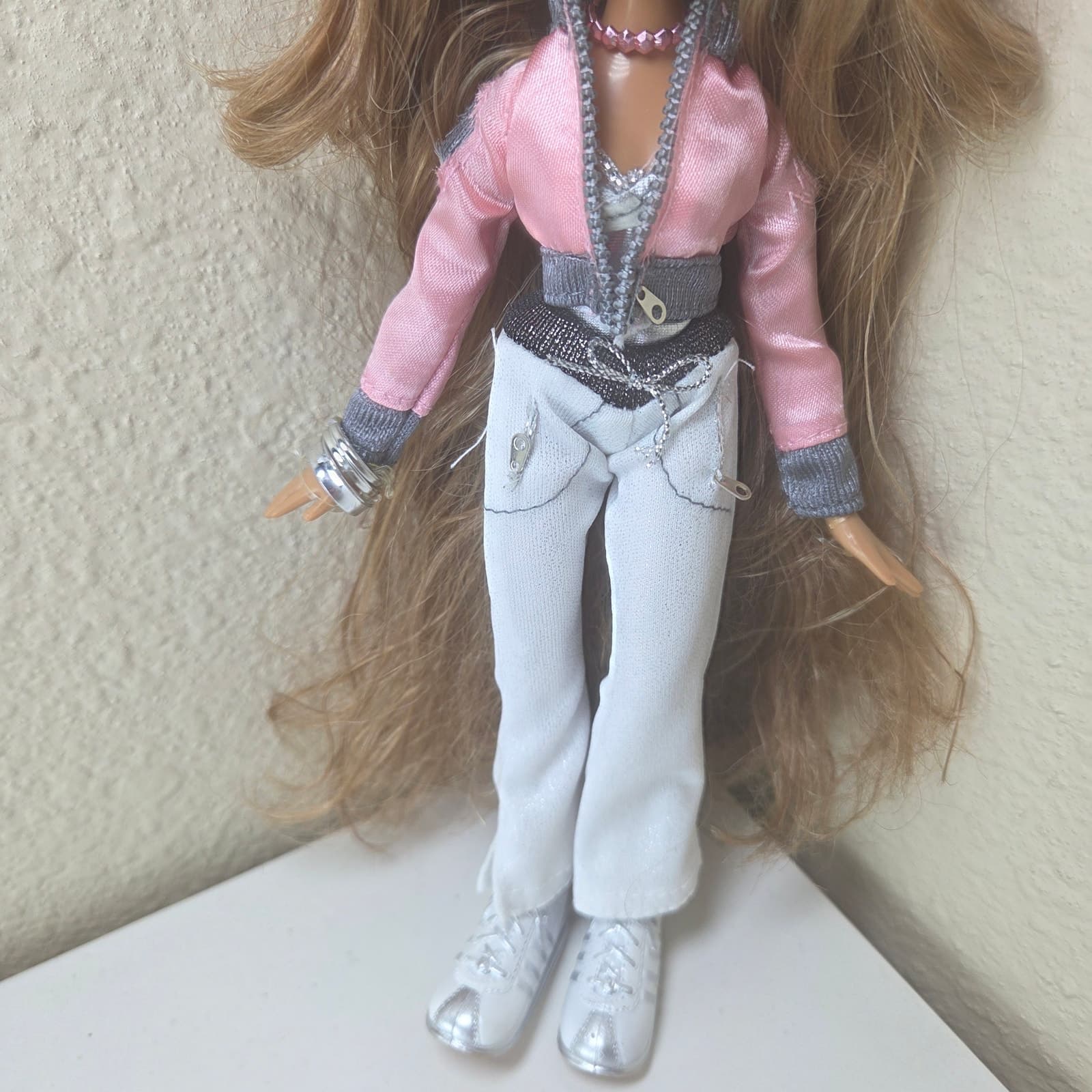 Bratz Passion For Fashion Destiny + Original Outfit - Uncut Hair + Box IOB RARE - Thumbnail 7