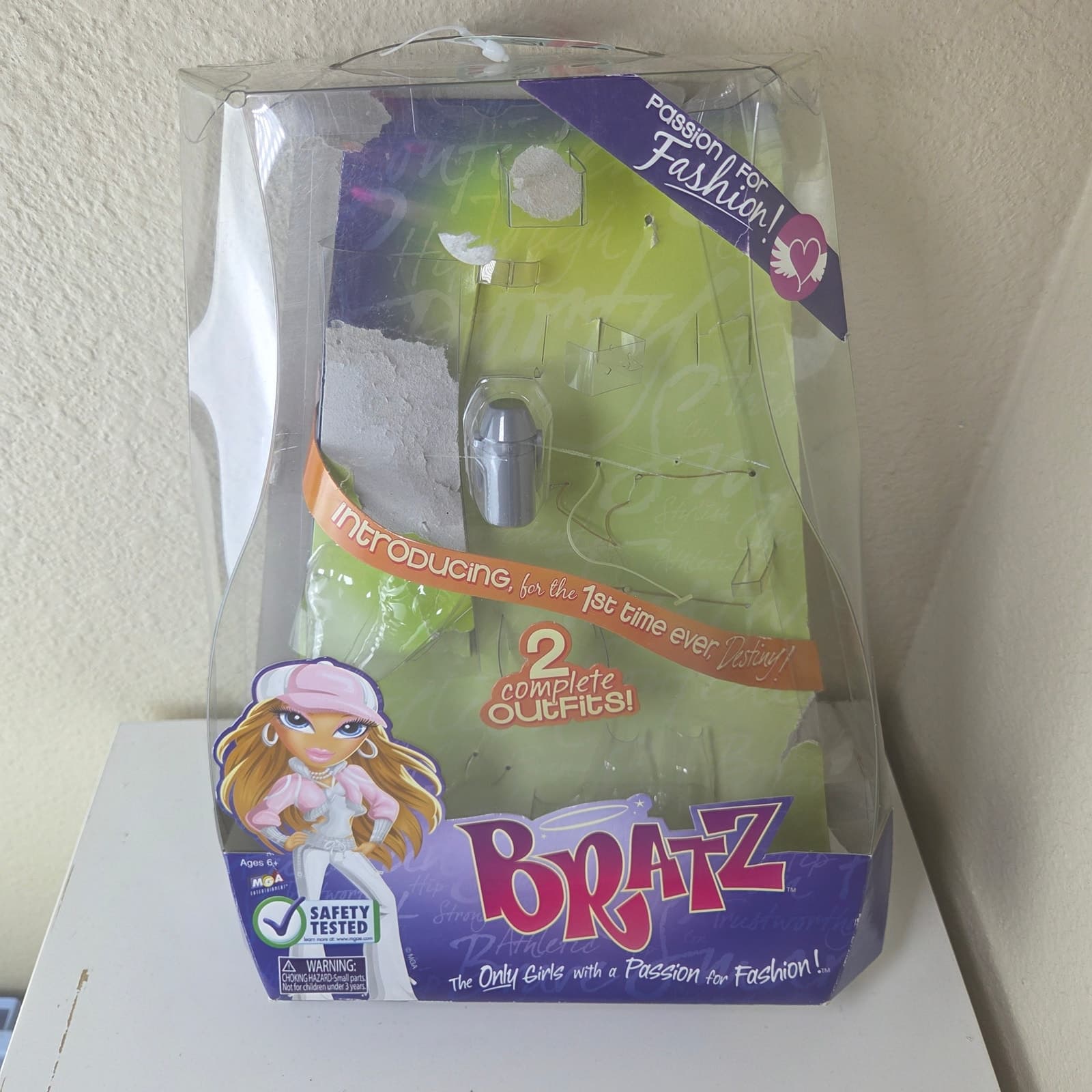 Bratz Passion For Fashion Destiny + Original Outfit - Uncut Hair + Box IOB RARE - Thumbnail 3