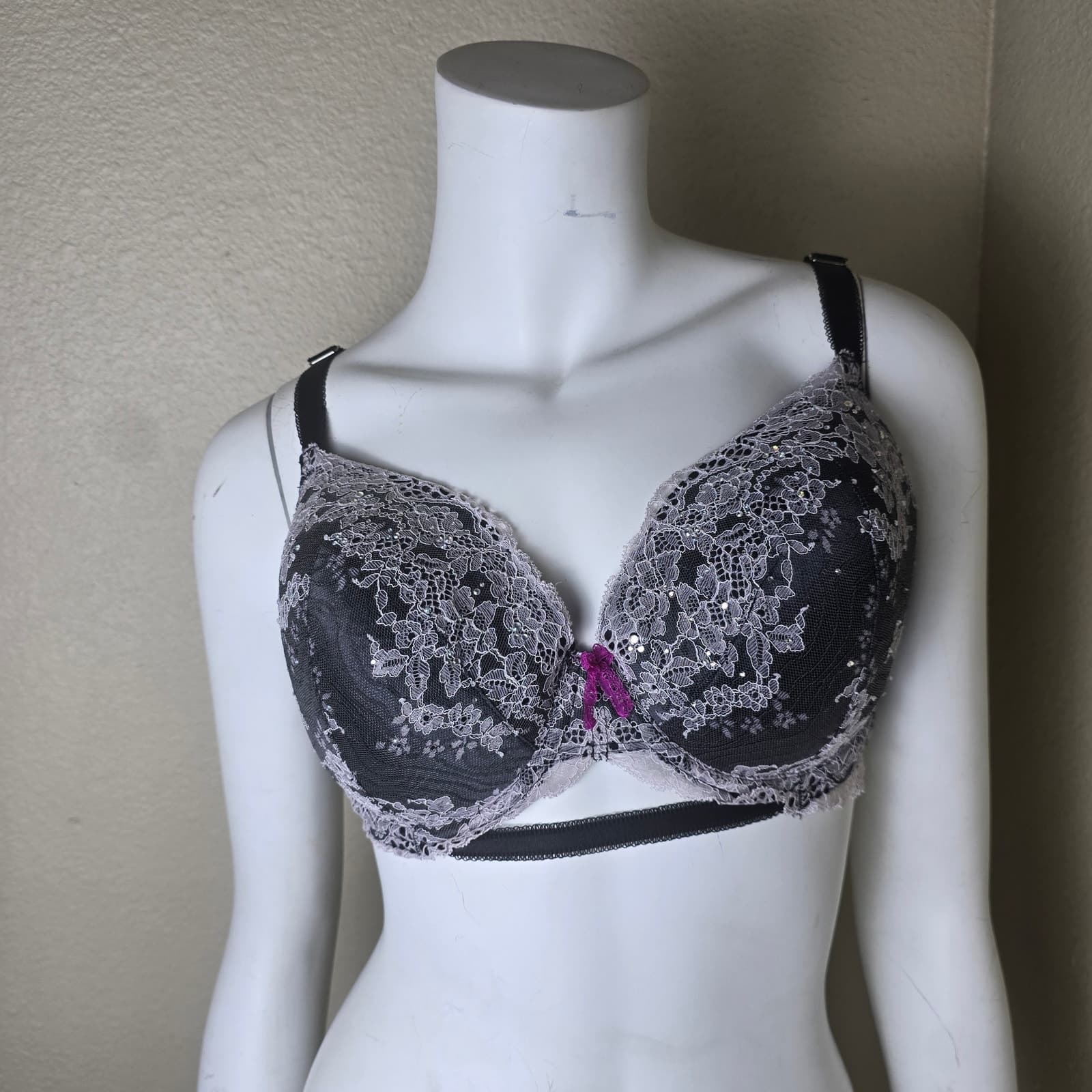 Victoria's Secret Dream Angels Lined Demi Bra - Black +White Lace Bling - 34DDD - Thumbnail 2