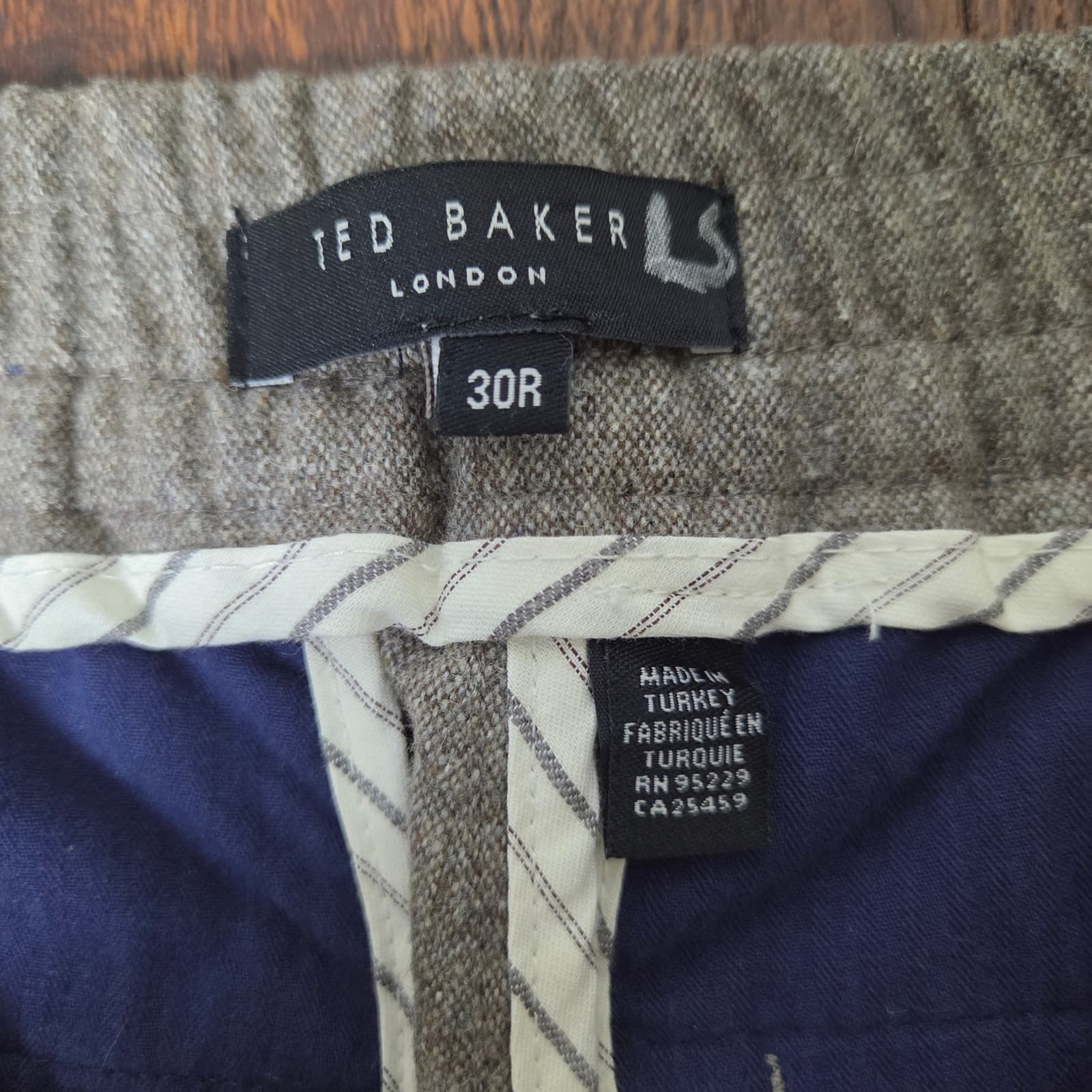 Women's Authentic Ted Baker London Brown Wool Blend Dress Pants - Size 30R - Thumbnail 8