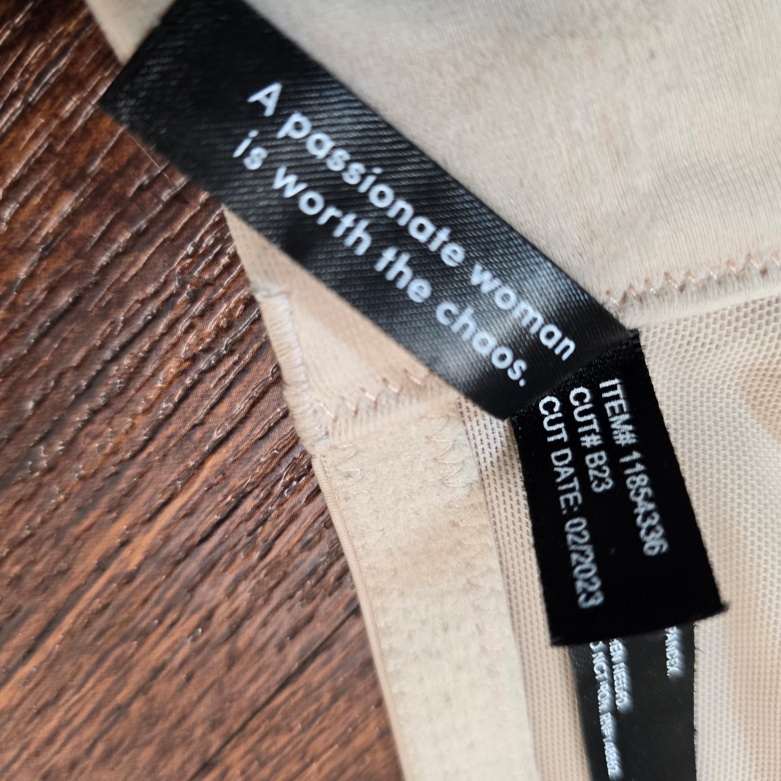 Torrid XO Plunge Push-Up Bra Color Rose Dust Size 40DD Item # 11854336 - Thumbnail 8