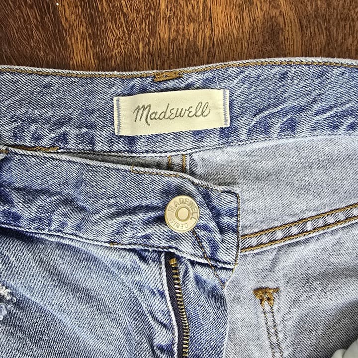 Madewell High Rise Baggy Tapered Jeans - Size 29 - Style MD675 - Thumbnail 7