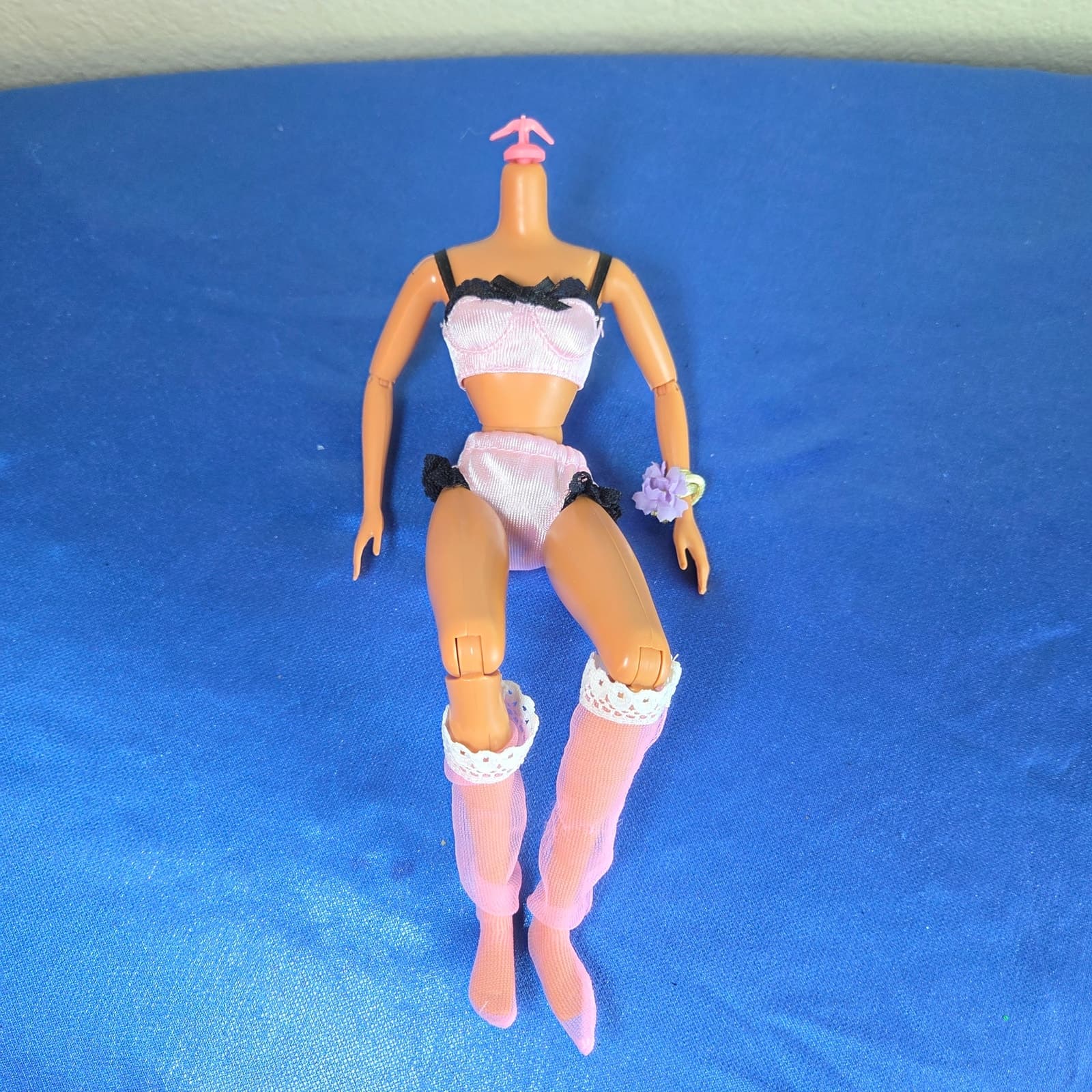 Headless Made to Move Barbie Body for OOAK or Customs with Lingerie Outfit - Thumbnail 2