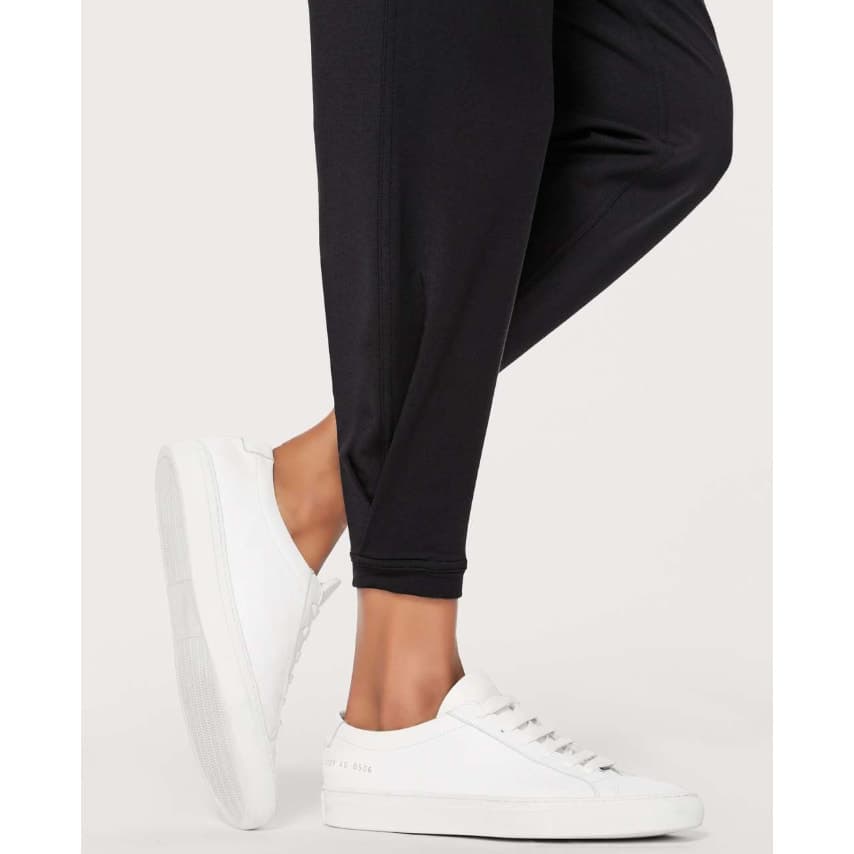 Lululemon Twisted & Tucked Pant 25" - Black - Size 10 - Thumbnail 3