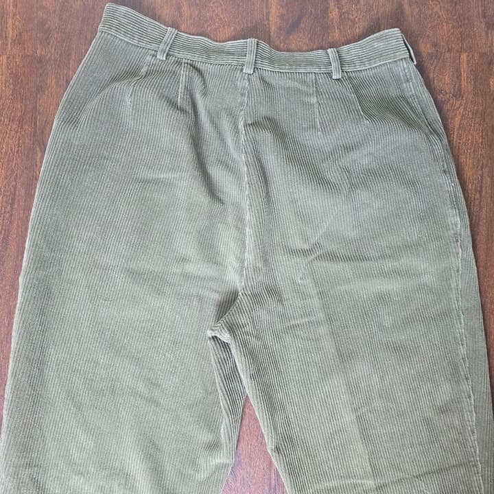 L.L. Bean Vintage 1990's Pleated Front Corduroy Pants - Olive Green - Size 16 - Thumbnail 6