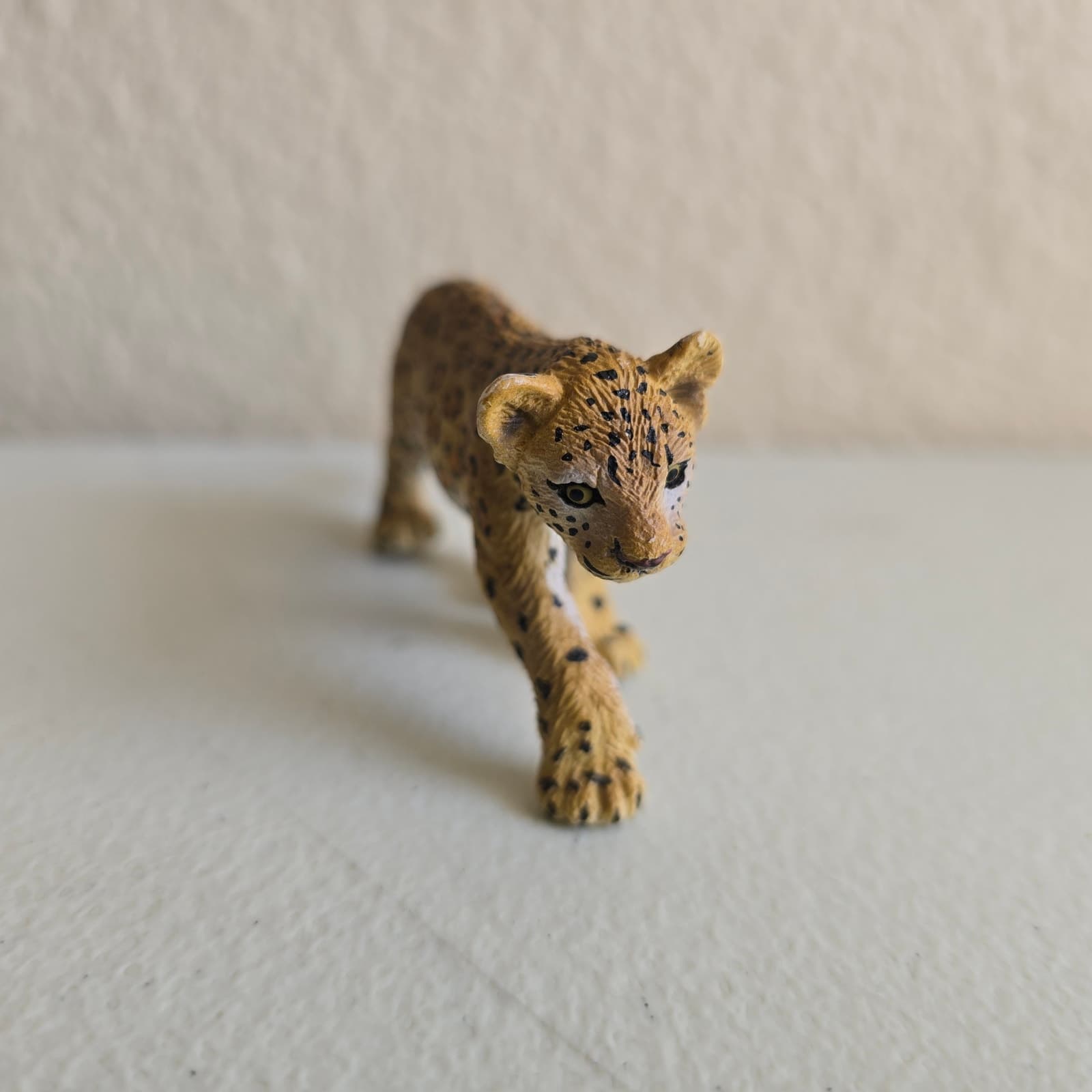 Safari Ltd. Lion, Lion Cub, Bengal Tiber Cubs, Cheetah Cub Bundle 2006 2007 2008 - Thumbnail 5