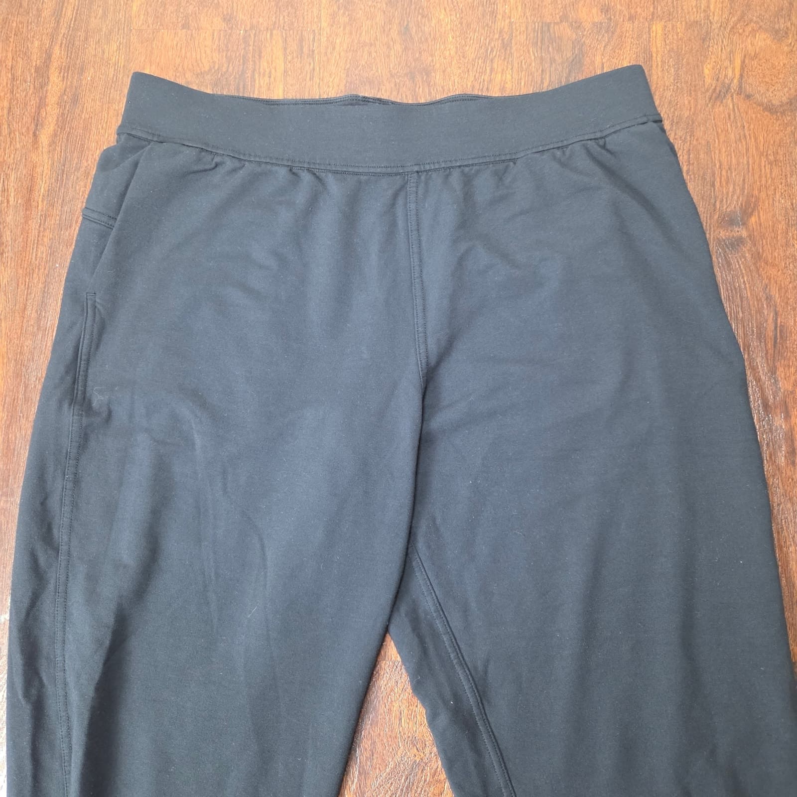 Lululemon Twisted & Tucked Pant 25" - Black - Size 10 - Thumbnail 5