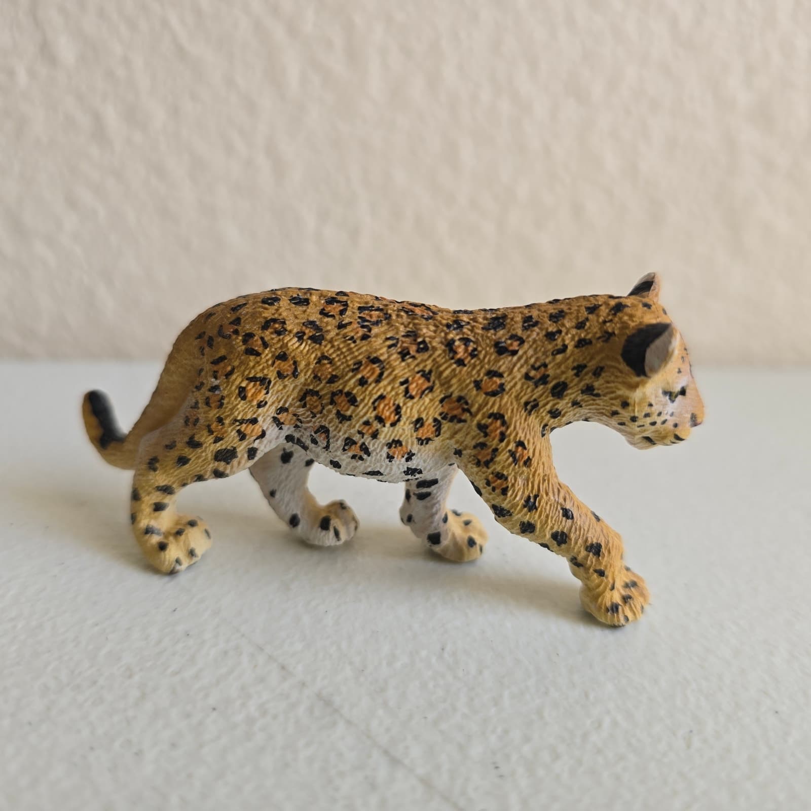 Safari Ltd. Lion, Lion Cub, Bengal Tiber Cubs, Cheetah Cub Bundle 2006 2007 2008 - Thumbnail 4