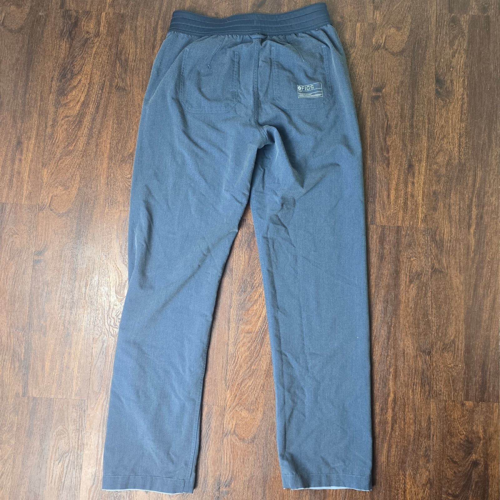 FIGS Women's Reversible Scrub Pants - Desert Sage / Bone - Medium - Thumbnail 4