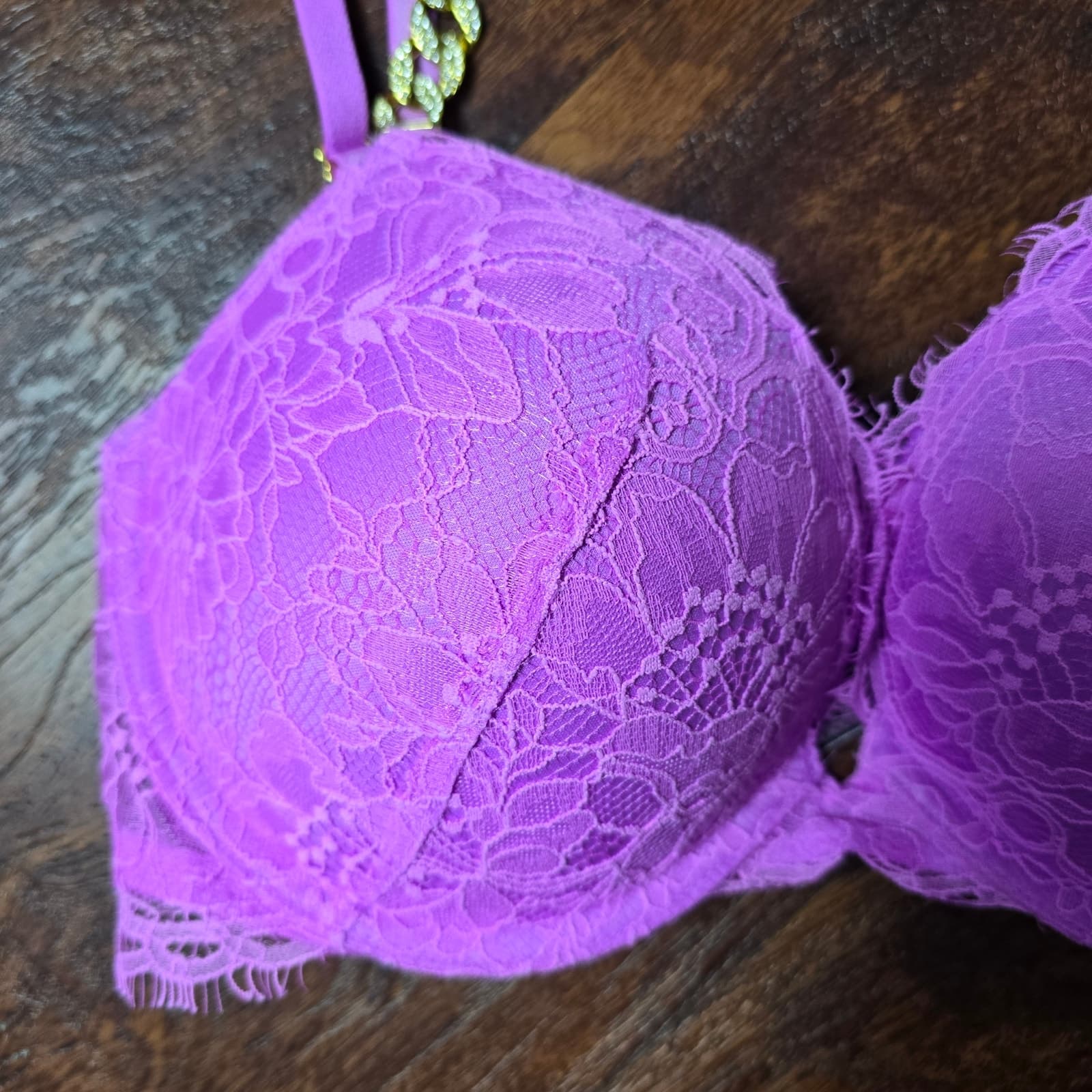 Victoria's Secret Very Sexy Push Up Purple Lace Gold Bling Chain Straps, 32D - Thumbnail 2