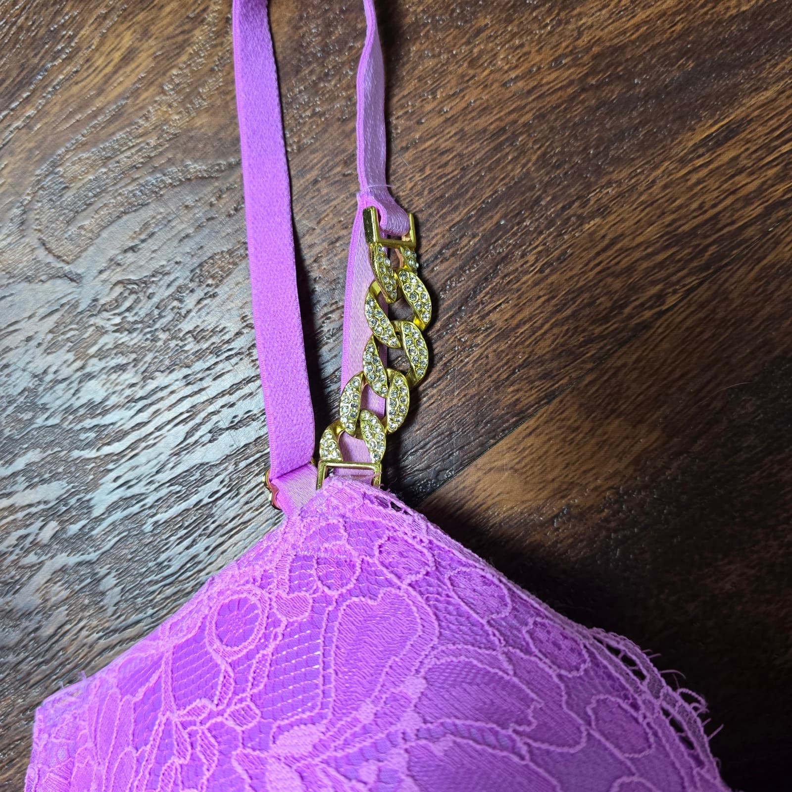Victoria's Secret Very Sexy Push Up Purple Lace Gold Bling Chain Straps, 32D - Thumbnail 3