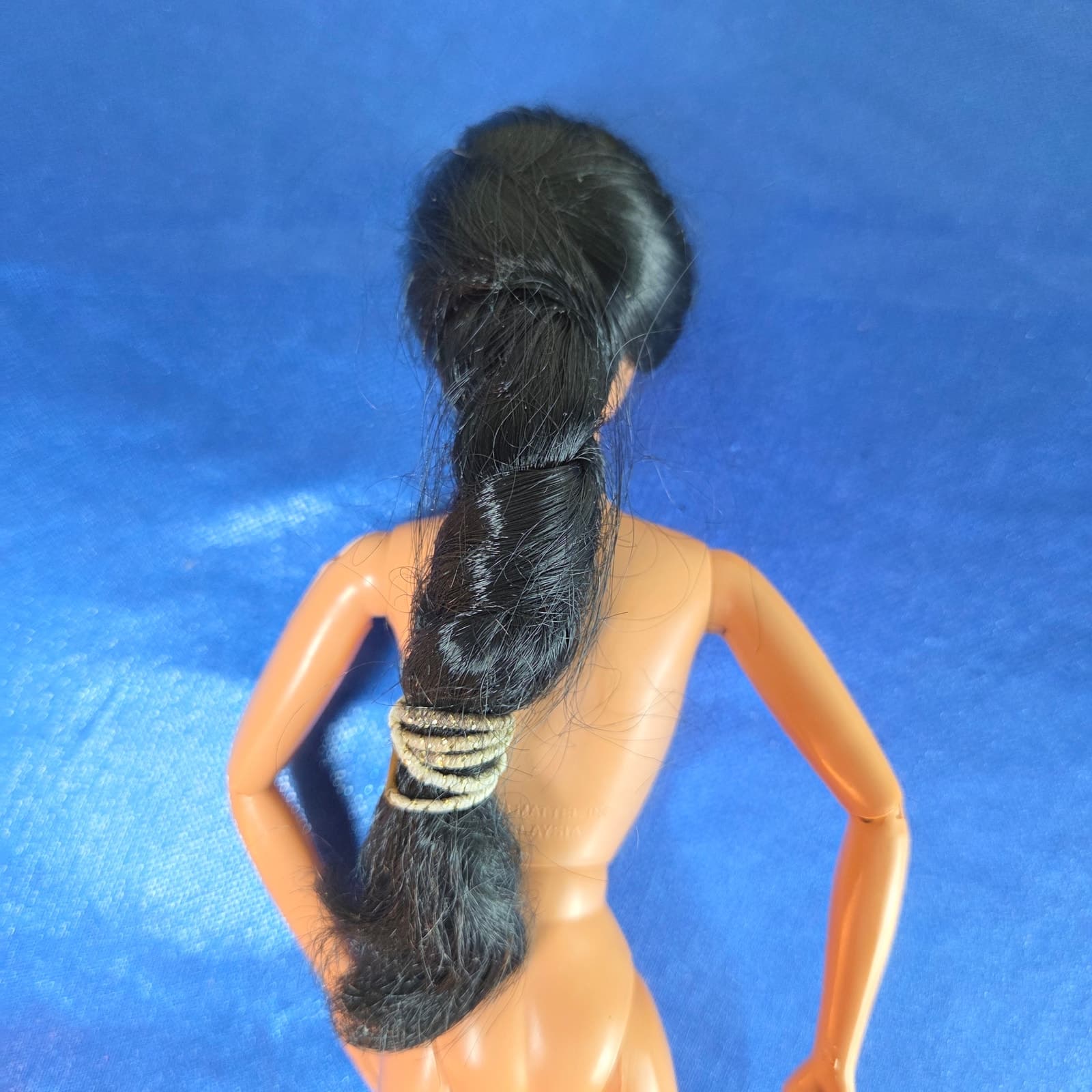 Barbie Custom OOAK Kira Head on Made to Move Body MTM - Thumbnail 9