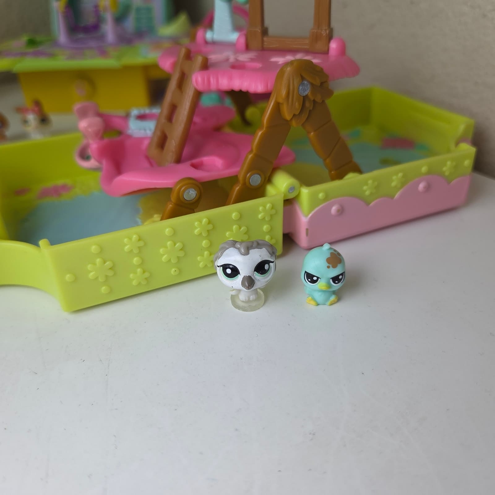 Hasbro Littlest Pet Shop Teeniest Tiniest 3 Pop Up Playset Bundle Bunnies Moer - Thumbnail 5