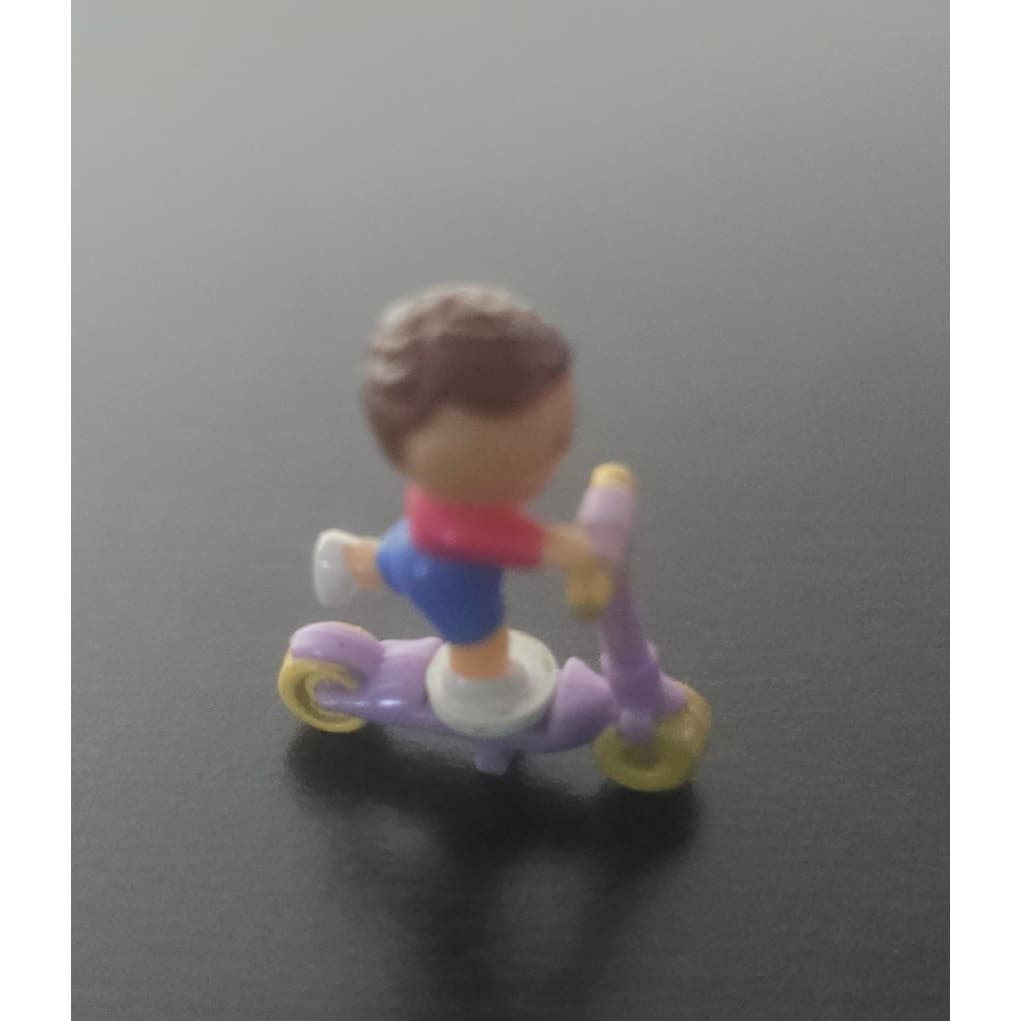 Vintage Polly Pocket Bluebird 1994 Strollin' Surprise Ben Doll + Scooter - Thumbnail 4