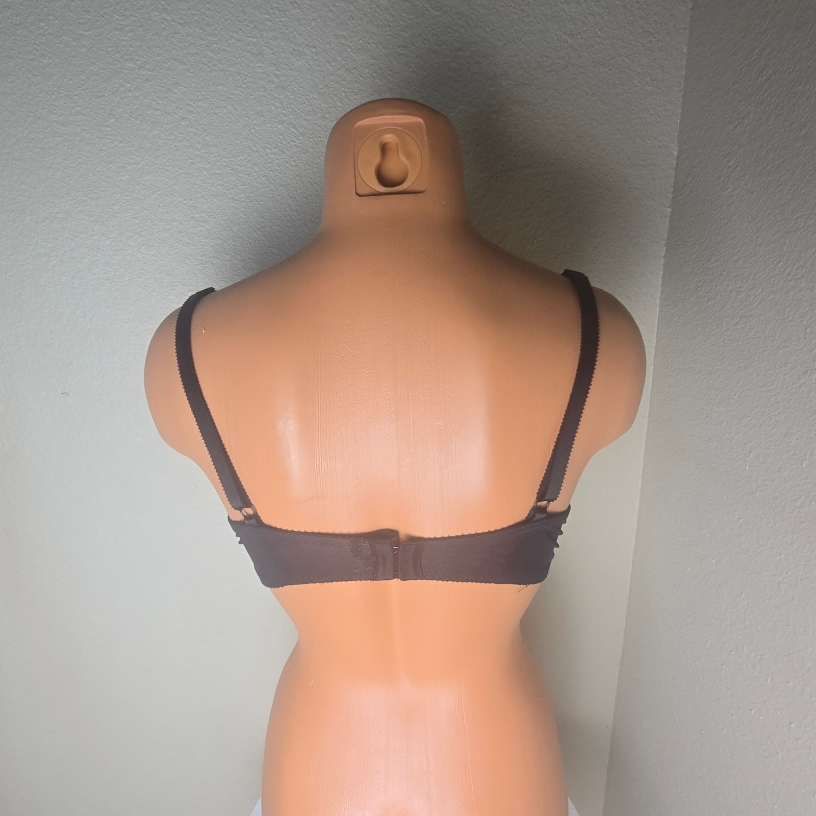 Victoria's Secret Dream Angels Lined Demi White with Black Lace Bra - 36D - Thumbnail 2