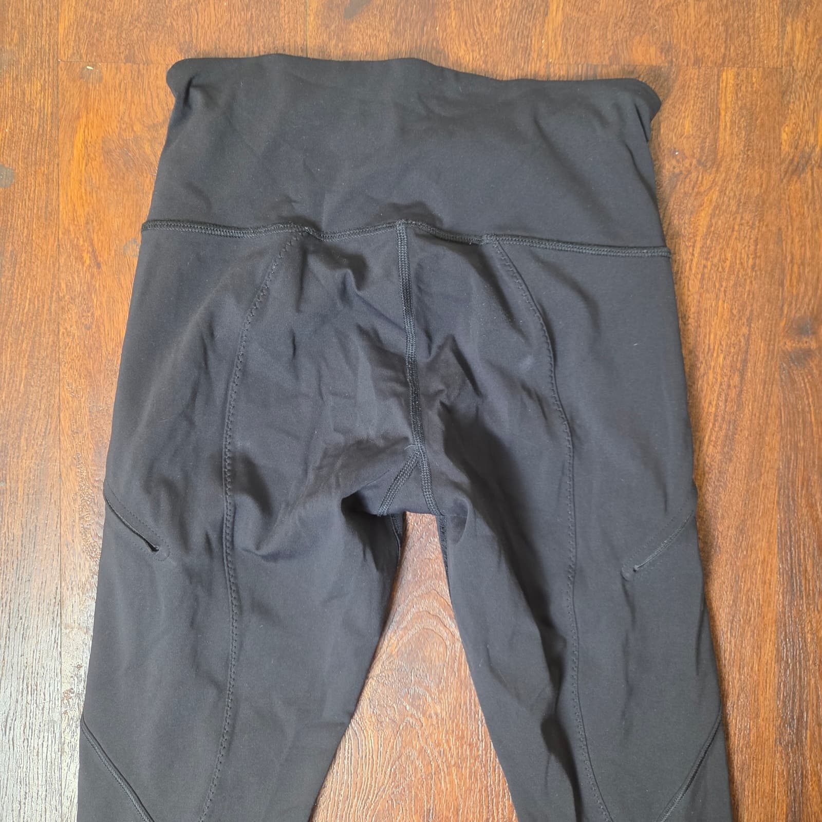 Lululemon Cadence Crusher Tight Black - Size 4 - Style # W5AISS - Thumbnail 8