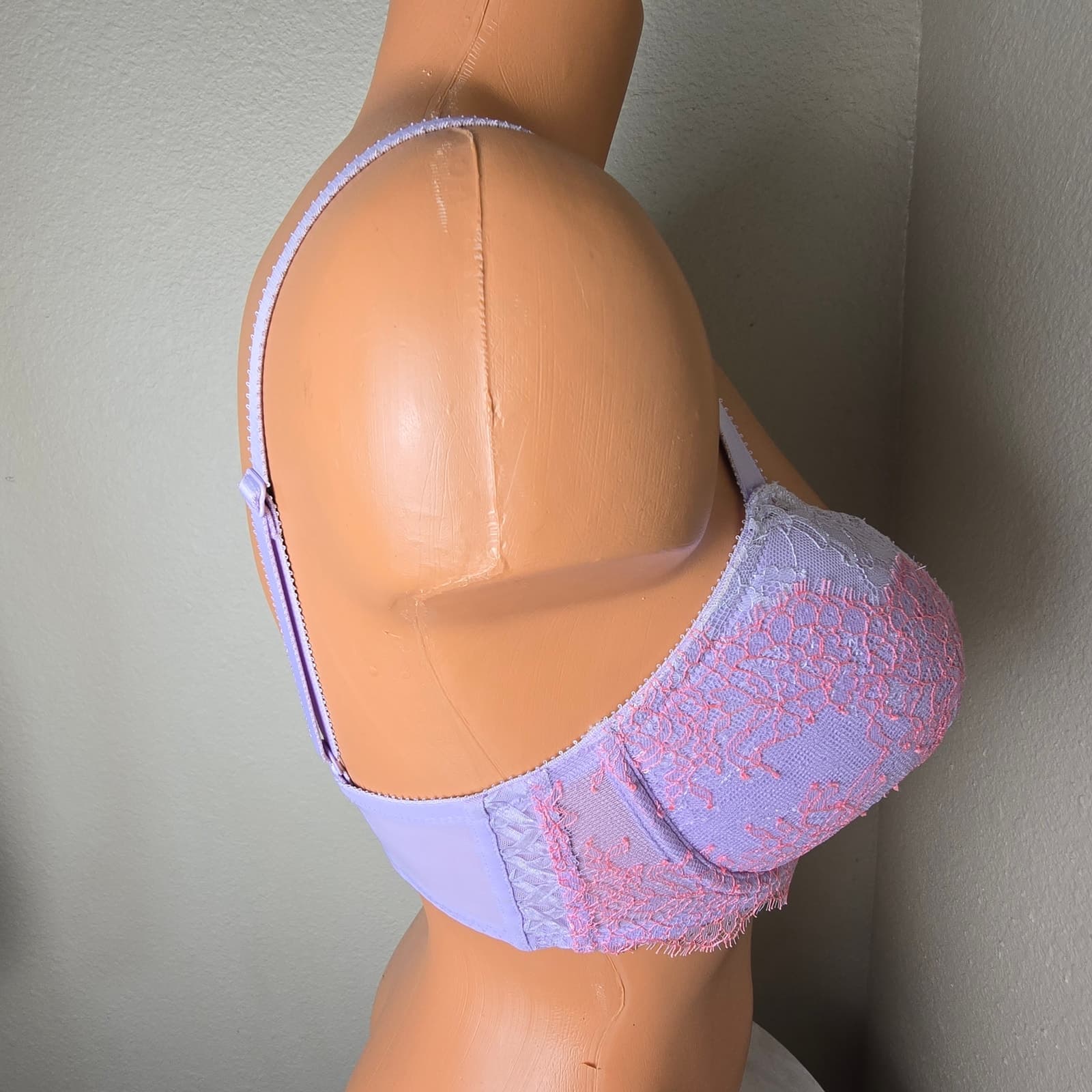 Vintage Pink & White Label Victoria's Secret Dream Angels Lined Demi - 34DD - Thumbnail 6