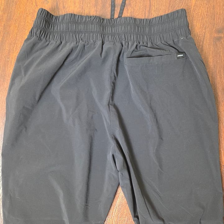 Prana Midtown Capri Ruched Jogger - Black - Medium - Thumbnail 6