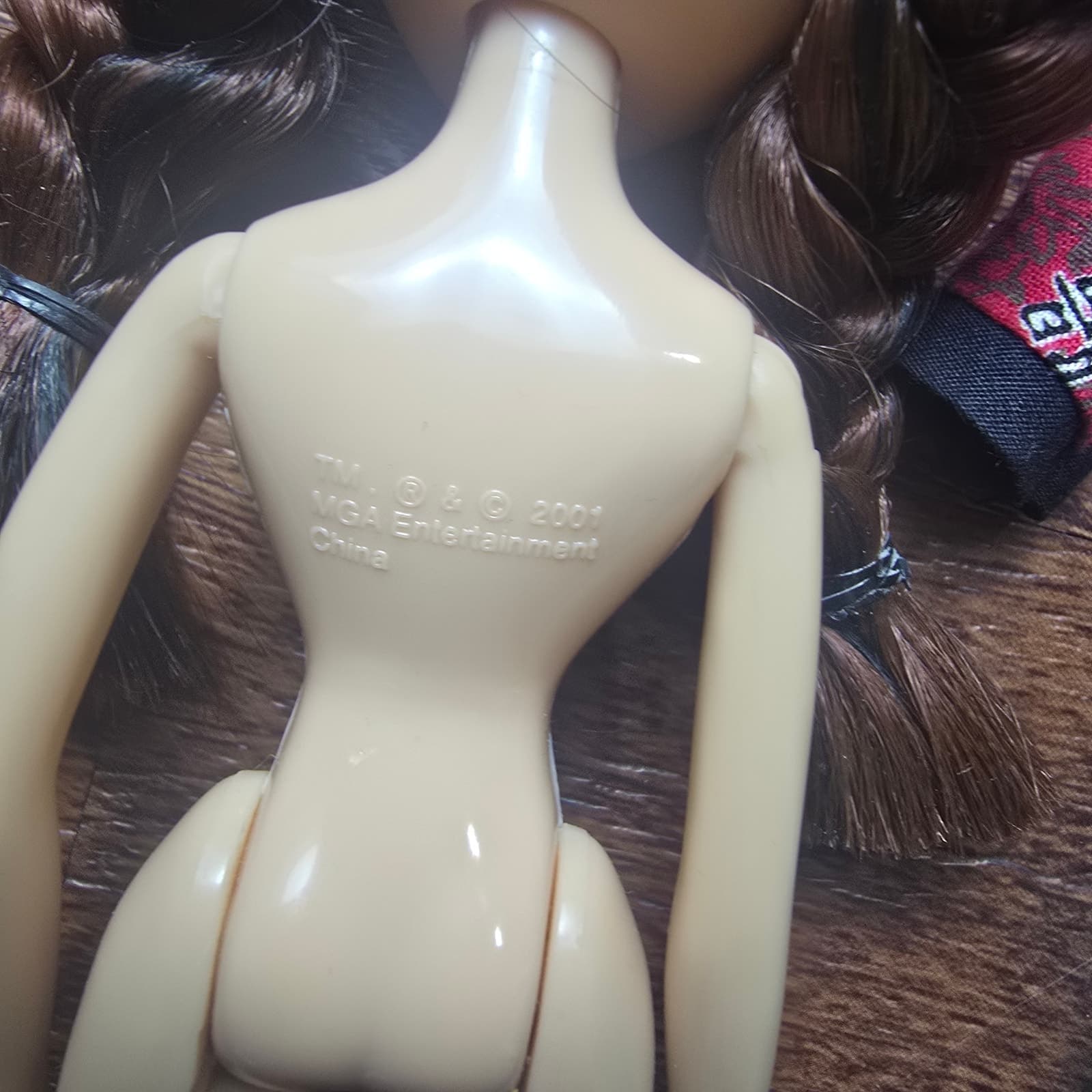 Vintage 2005 Bratz Play Sportz Kickin' Karate Roxxi Doll + Outfit Braids - Thumbnail 6