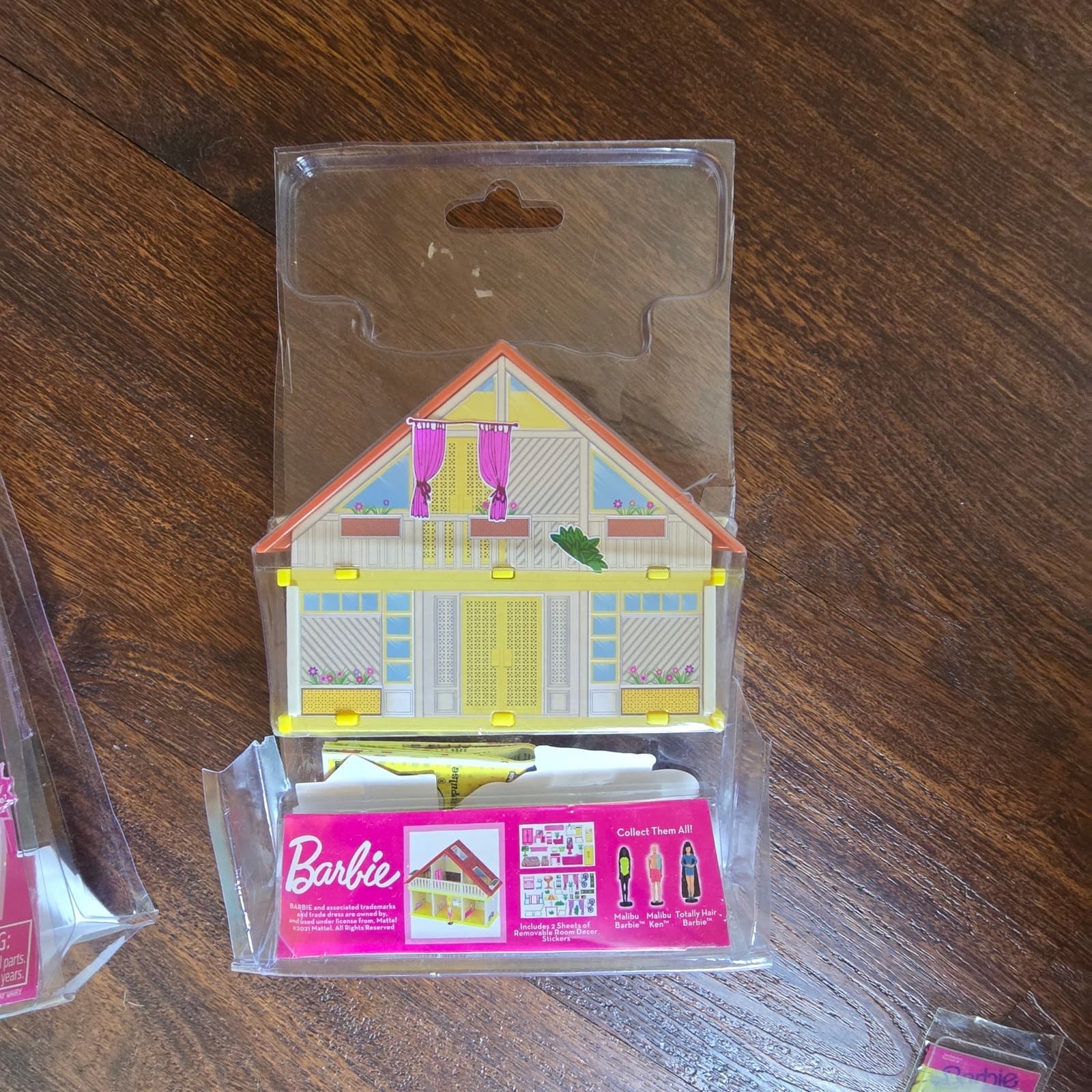 World's Smallest Toys Barbie Bundle Dream House Malibu & Cowgirl Barbie Case - Thumbnail 5