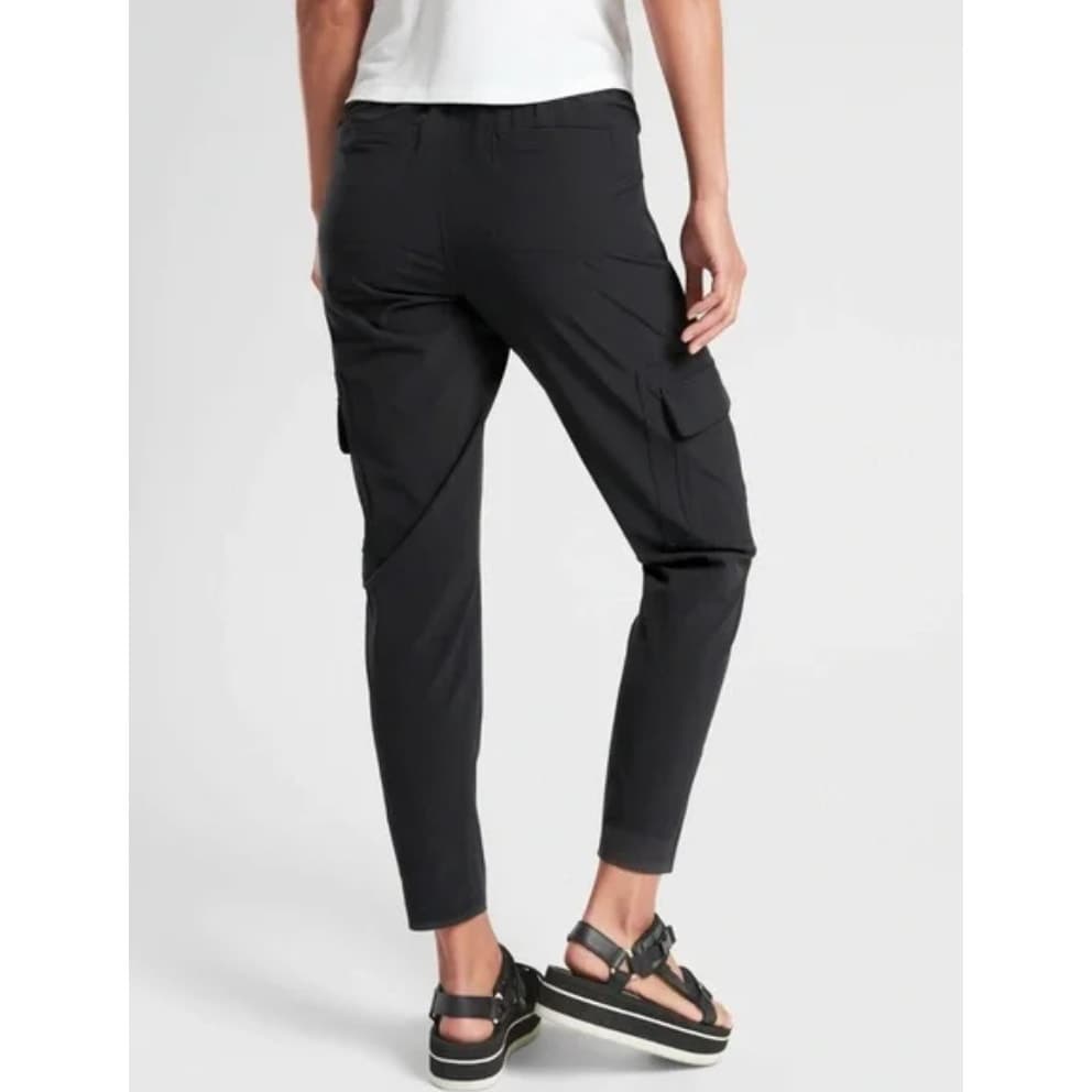 Athleta Chelsea Cargo Pants - Size 10 - Black - 594971 - Thumbnail 5
