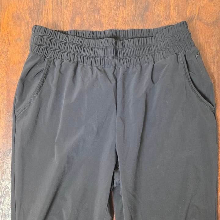 Prana Midtown Capri Ruched Jogger - Black - Medium - Thumbnail 3