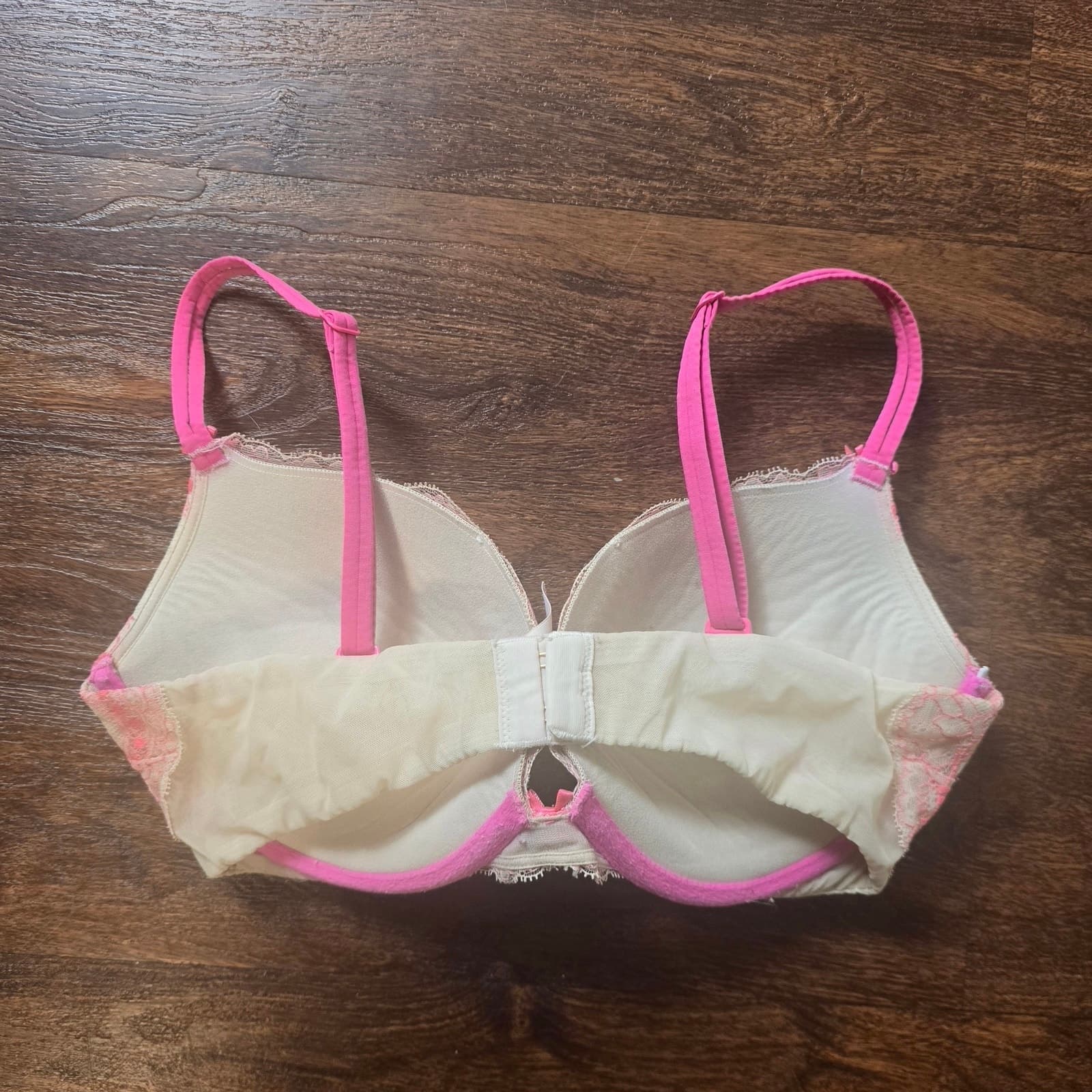Victoria's Secret Nude & Hot Pink Lace Push Up Bra - 34D - Thumbnail 2