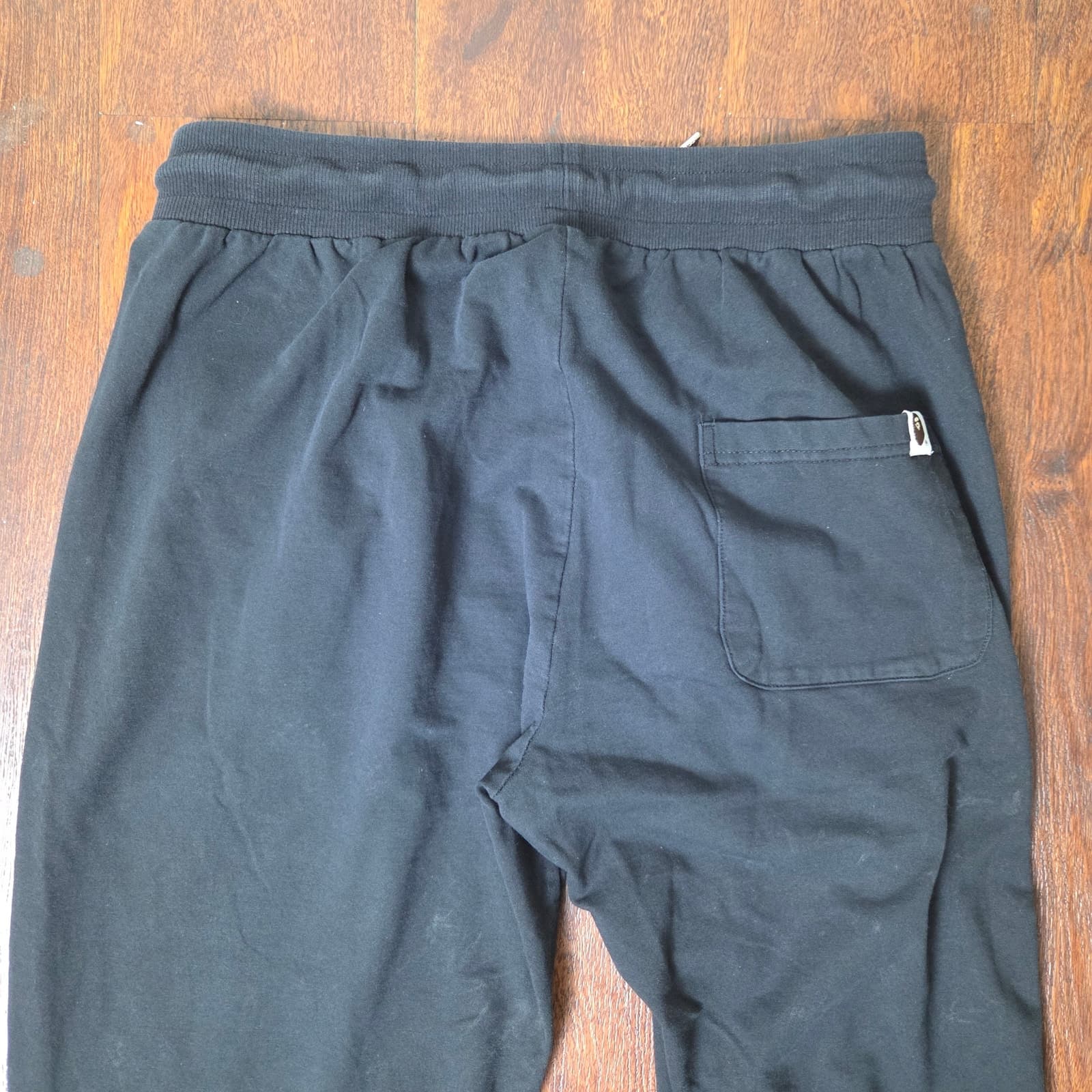 A BATHING APE/BAPE Logo Graphic Sweatpants - Medium - Thumbnail 5