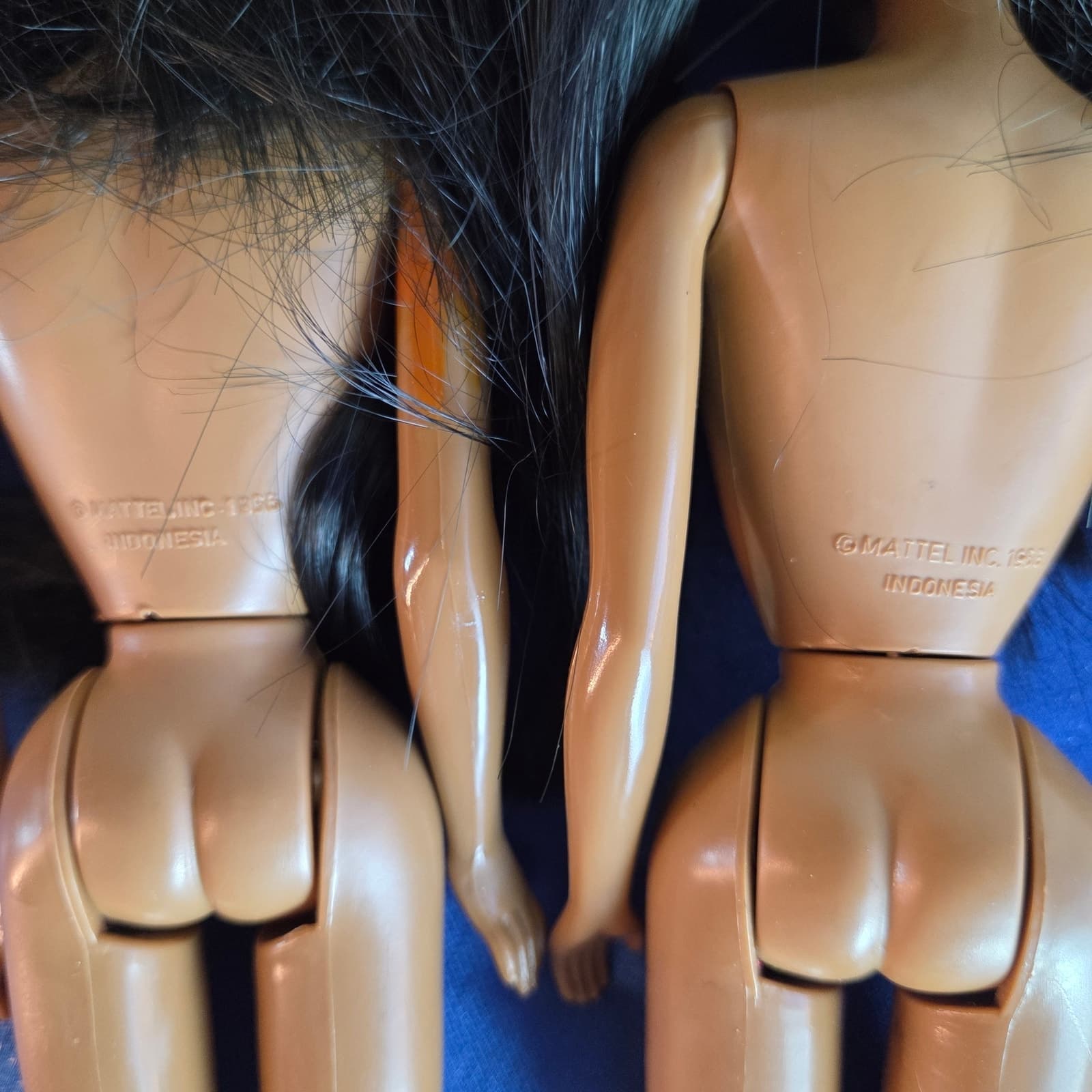 Vintage 1995 Disney Pocahontas & Nakoma Dolls + Disney Powhatan Village Pieces - Thumbnail 5