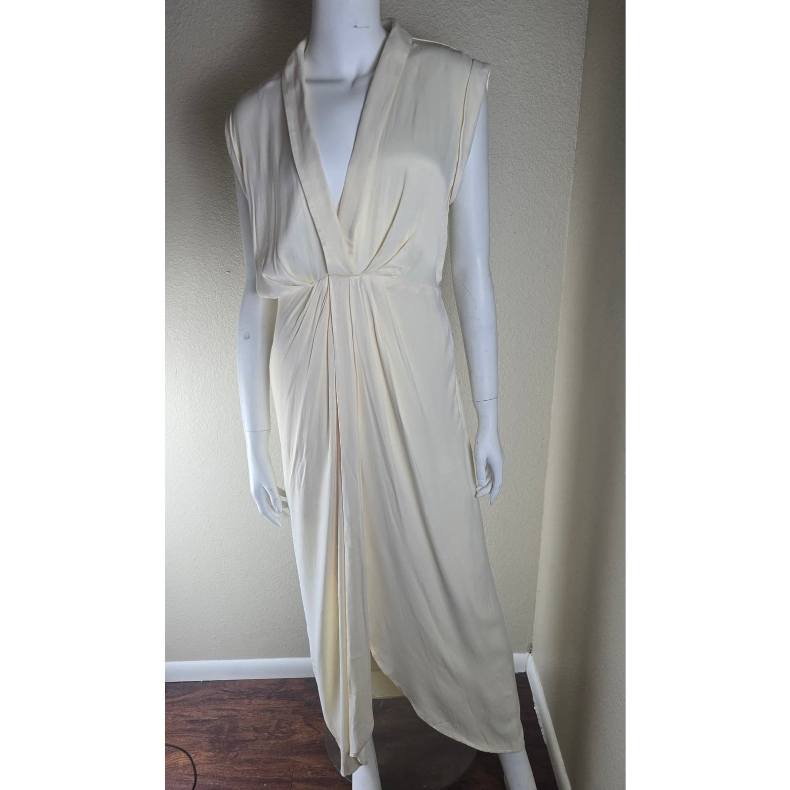 Anthropologie Sleeveless V-Neck Twist-Front Satin Dress - Ivory - Size 4 - NWT - Thumbnail 4