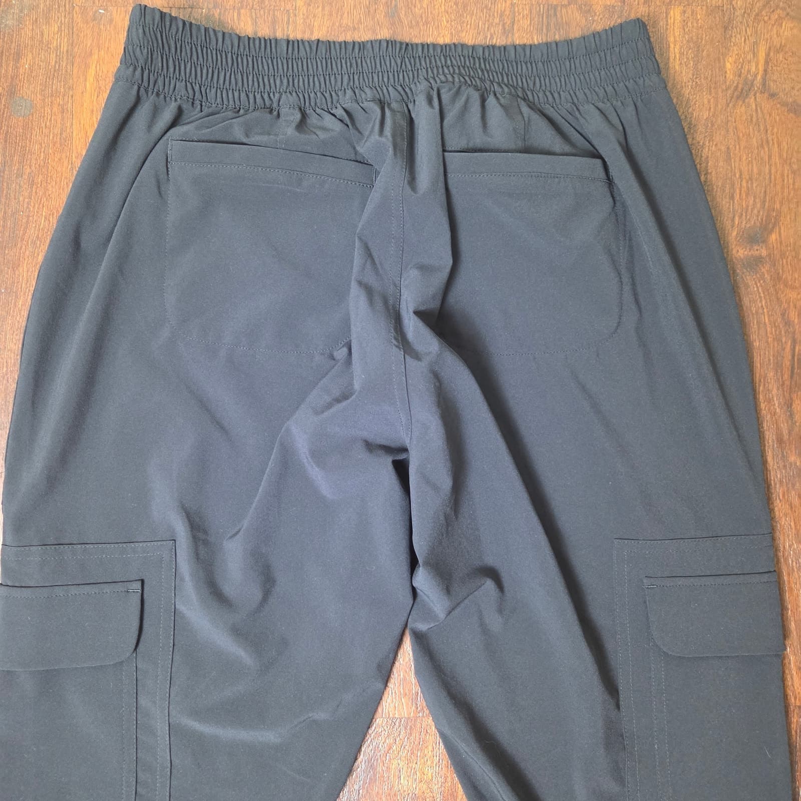 Athleta Chelsea Cargo Pants - Size 10 - Black - 594971 - Thumbnail 8