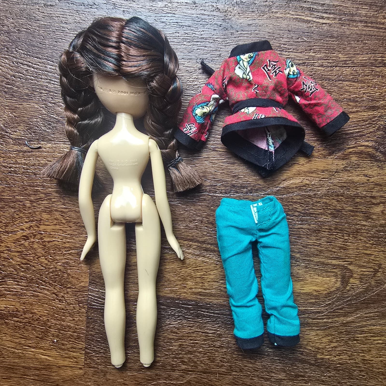 Vintage 2005 Bratz Play Sportz Kickin' Karate Roxxi Doll + Outfit Braids - Thumbnail 5