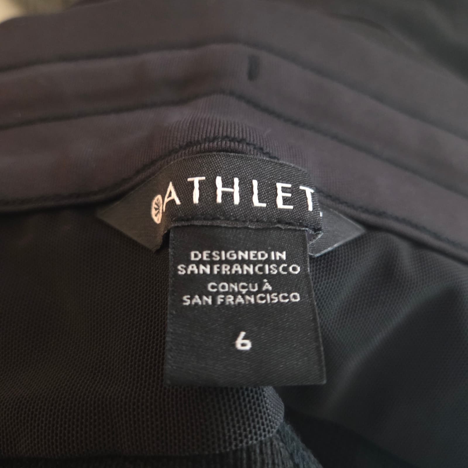 Athleta Headlands Hybrid Trek Mid Rise Jogger - Black - Size 6 - 486183 - Thumbnail 5