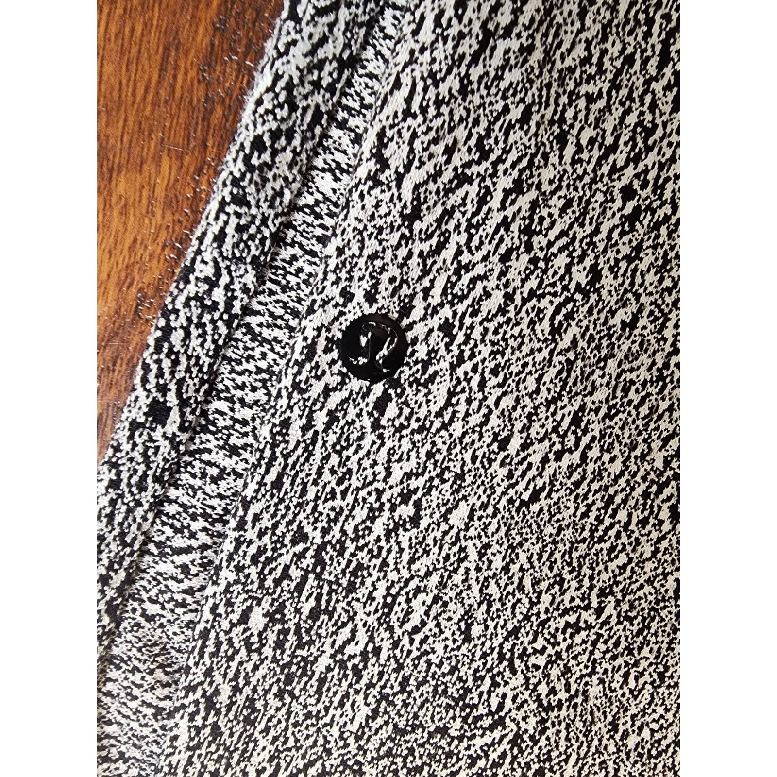 Lululemon Ready to Rulu Pant in Running Luon Spray Jacquard White Black Size 8 - Thumbnail 10