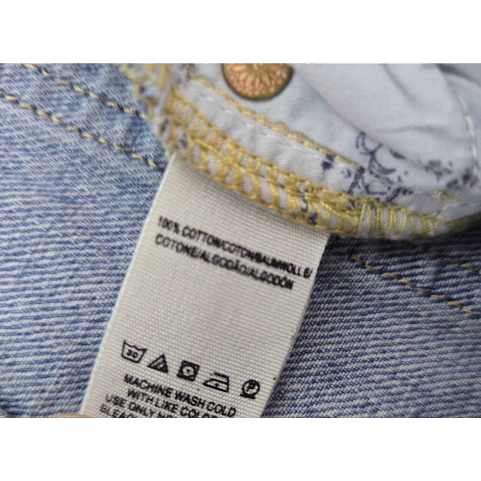 We The Free Button Fly Destroyed Raw Hem Light Wash High Rise Straight Leg Jeans - Thumbnail 8