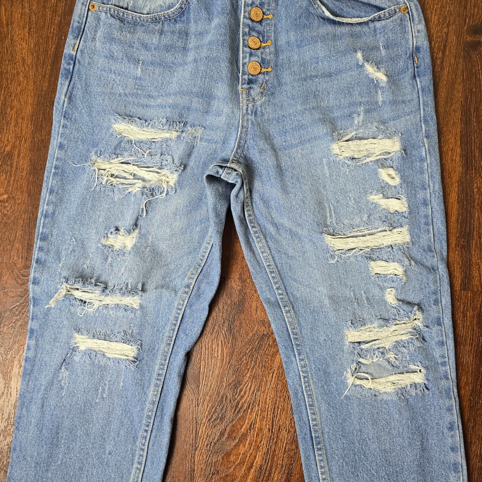 We The Free Button Fly Destroyed Raw Hem Light Wash High Rise Straight Leg Jeans - Thumbnail 3