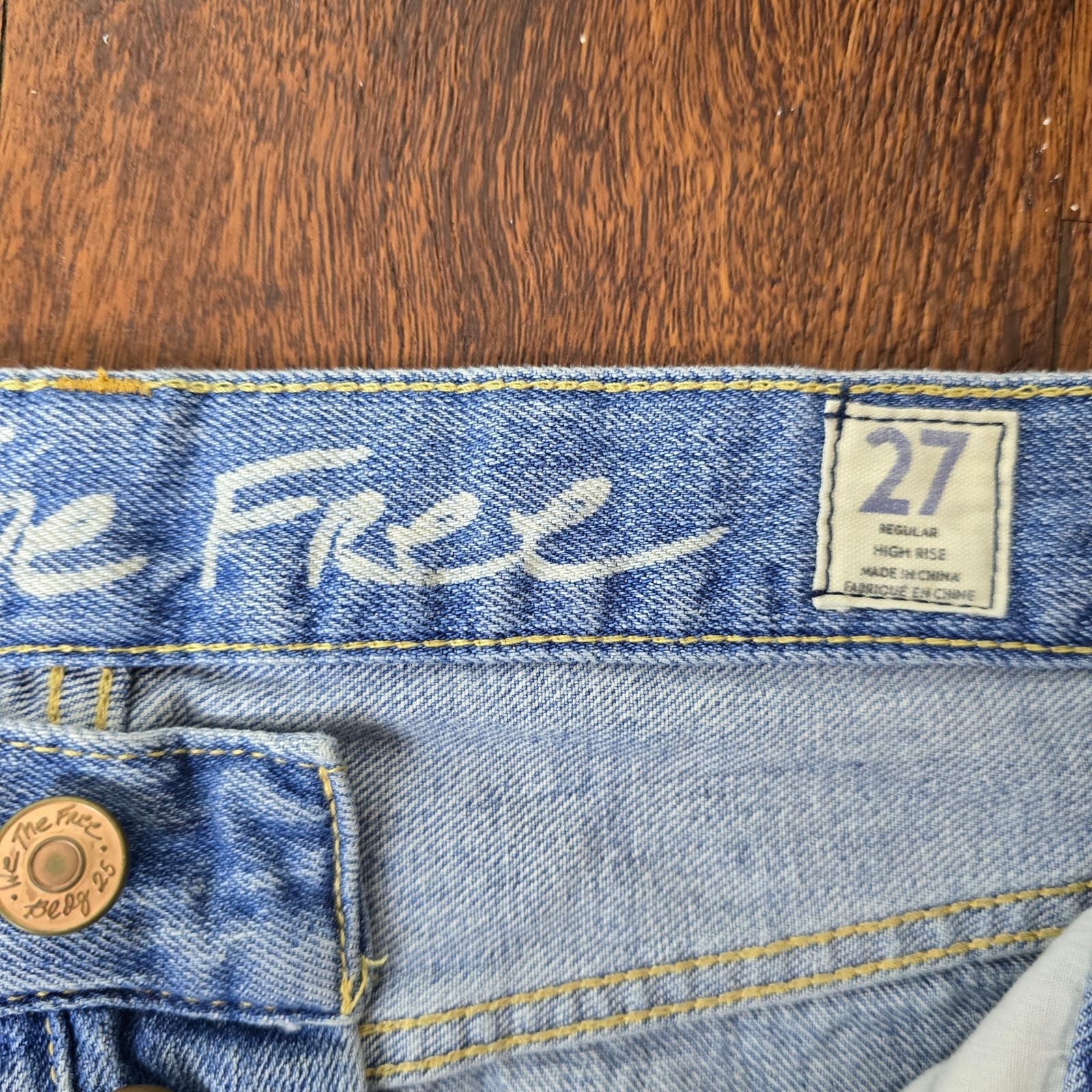 We The Free Button Fly Destroyed Raw Hem Light Wash High Rise Straight Leg Jeans - Thumbnail 7