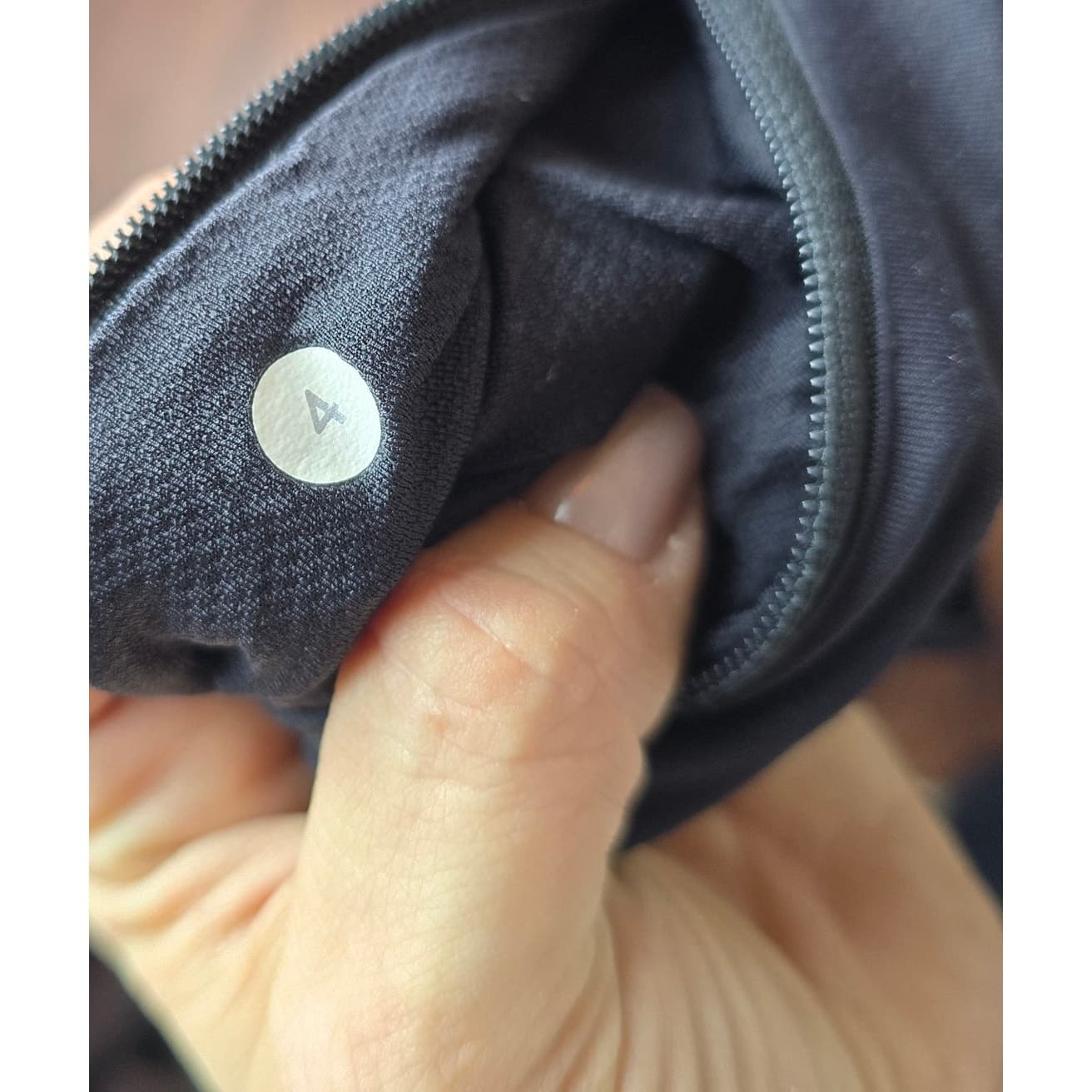 Lululemon Pace Rival Crop *Full-On Luxtreme Ace Spot Grain Black / Black Size 4 - Thumbnail 12