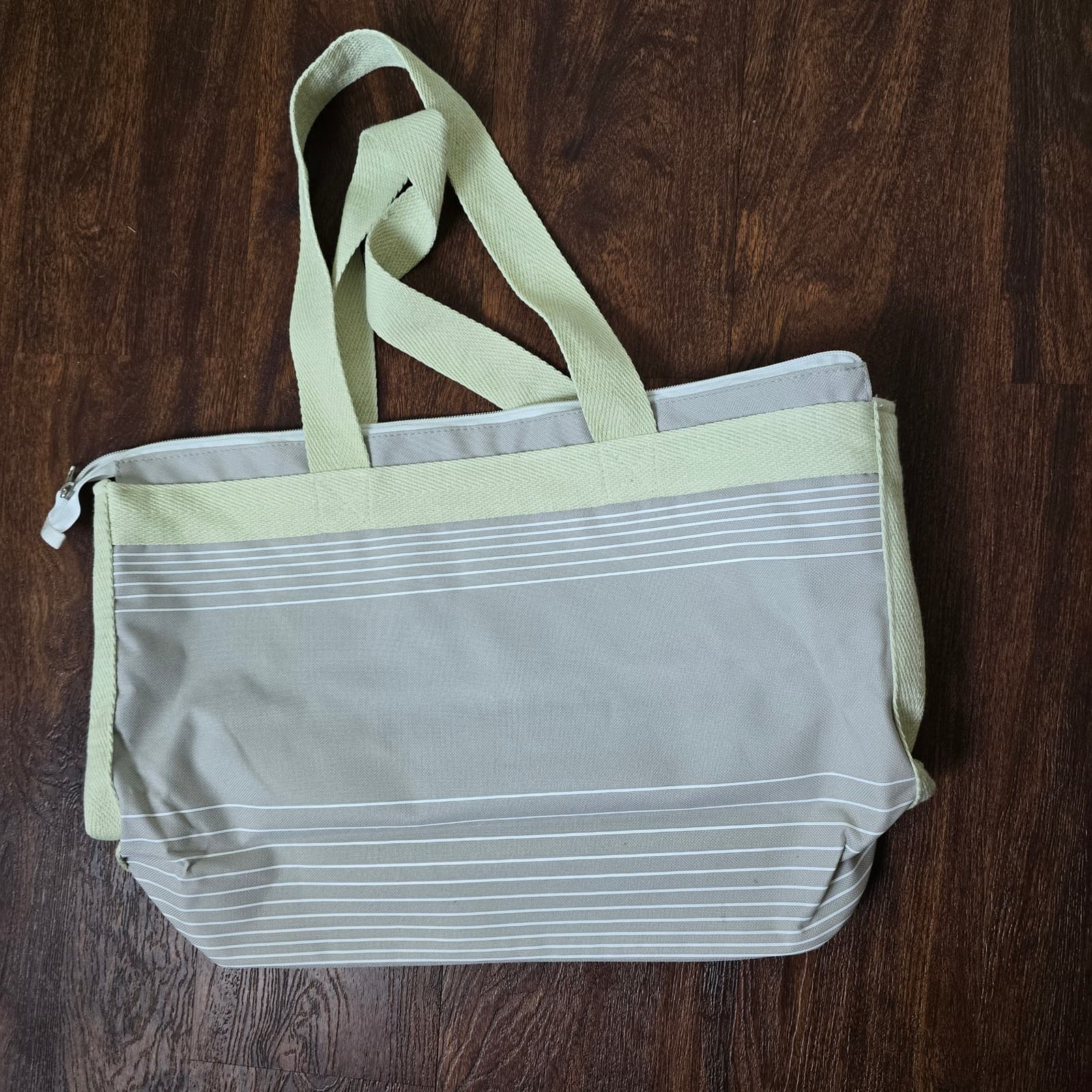 Disney Cruise Line Castaway Club Tote Bag - Thumbnail 3