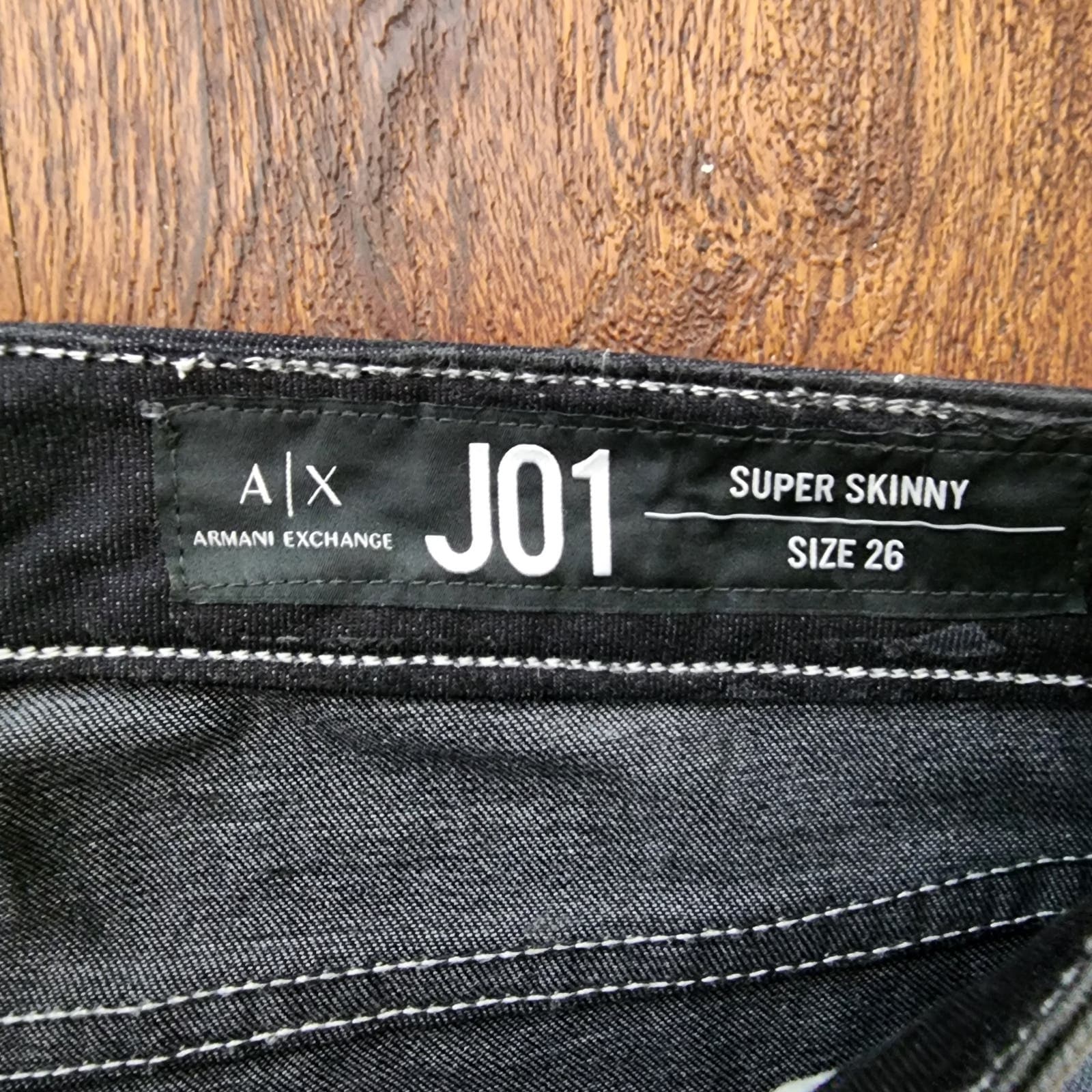 Armani Exchange J01 Mid-Rise Super Skinny Black Coated Jeans, Size 26 - Thumbnail 11