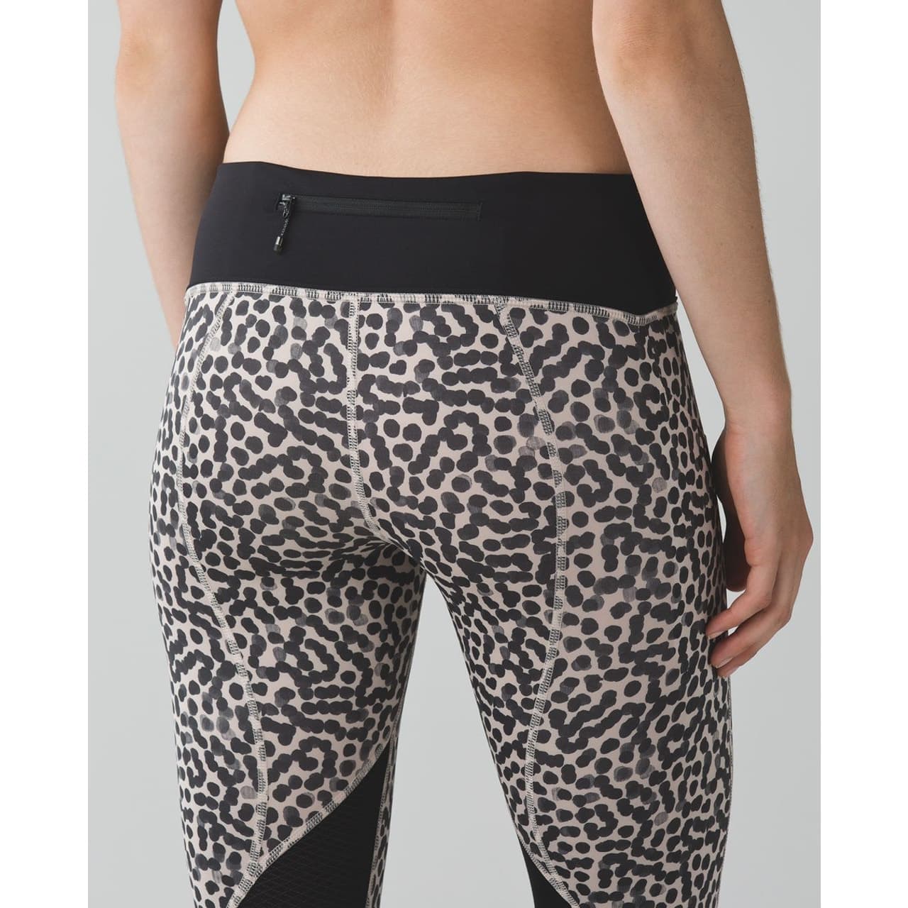 Lululemon Pace Rival Crop *Full-On Luxtreme Ace Spot Grain Black / Black Size 4 - Thumbnail 5