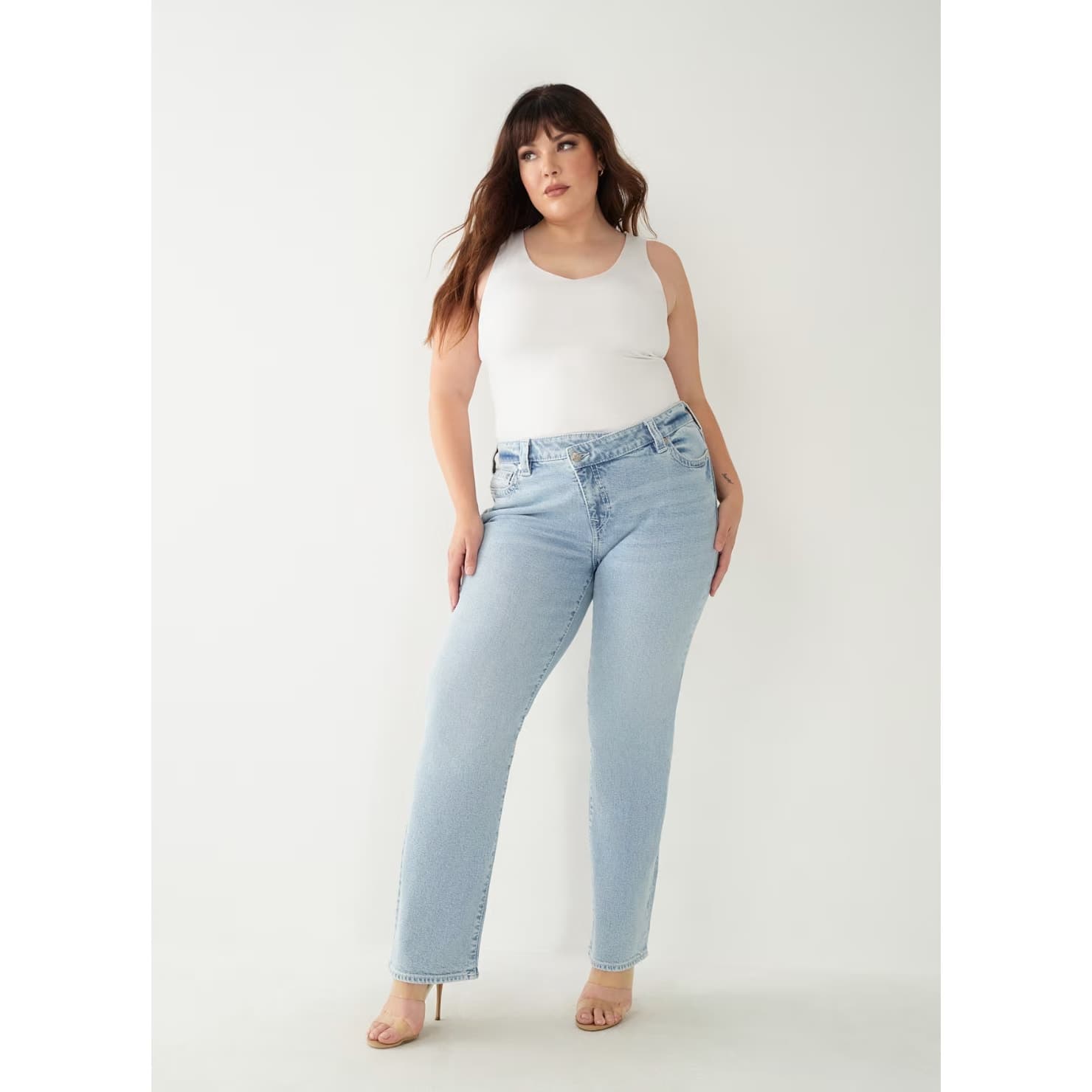 True Religion Ricki Relaxed Straight Leg Crossover Waistband Light Wash Jeans - Thumbnail 2