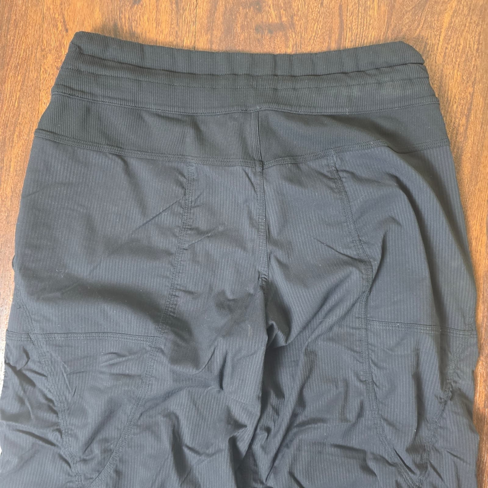 Lululemon Studio Crop Pant 20" inseam Unlined - Coal - Size 6 - Thumbnail 8