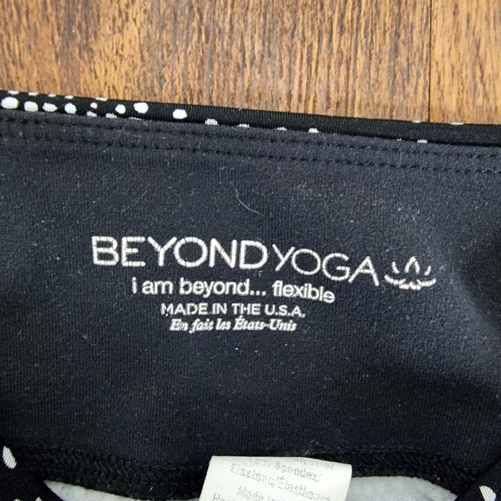 Beyond Yoga Bundle Cut It Close Tank, Calico & Swirling Dot Print Lux Leggings S - Thumbnail 10