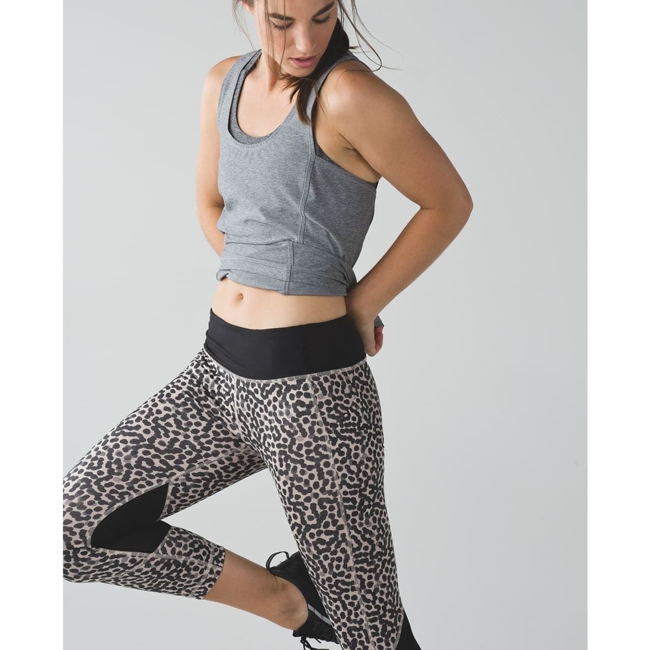 Lululemon Pace Rival Crop *Full-On Luxtreme Ace Spot Grain Black / Black Size 4 - Thumbnail 3