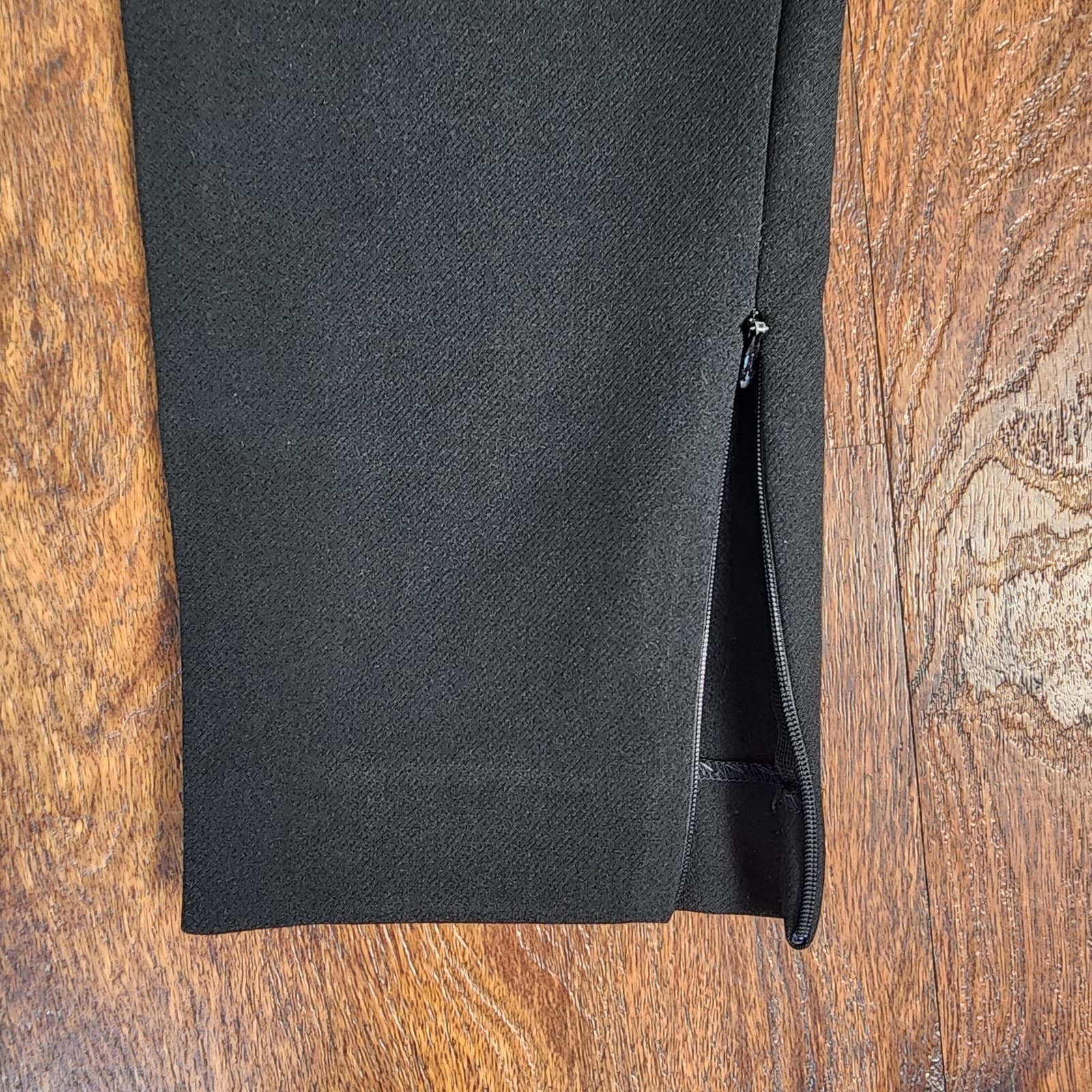 St. John Black Dress Pants with Zipper at Ankle, Size 4, Made in USA, Designer - Thumbnail 4
