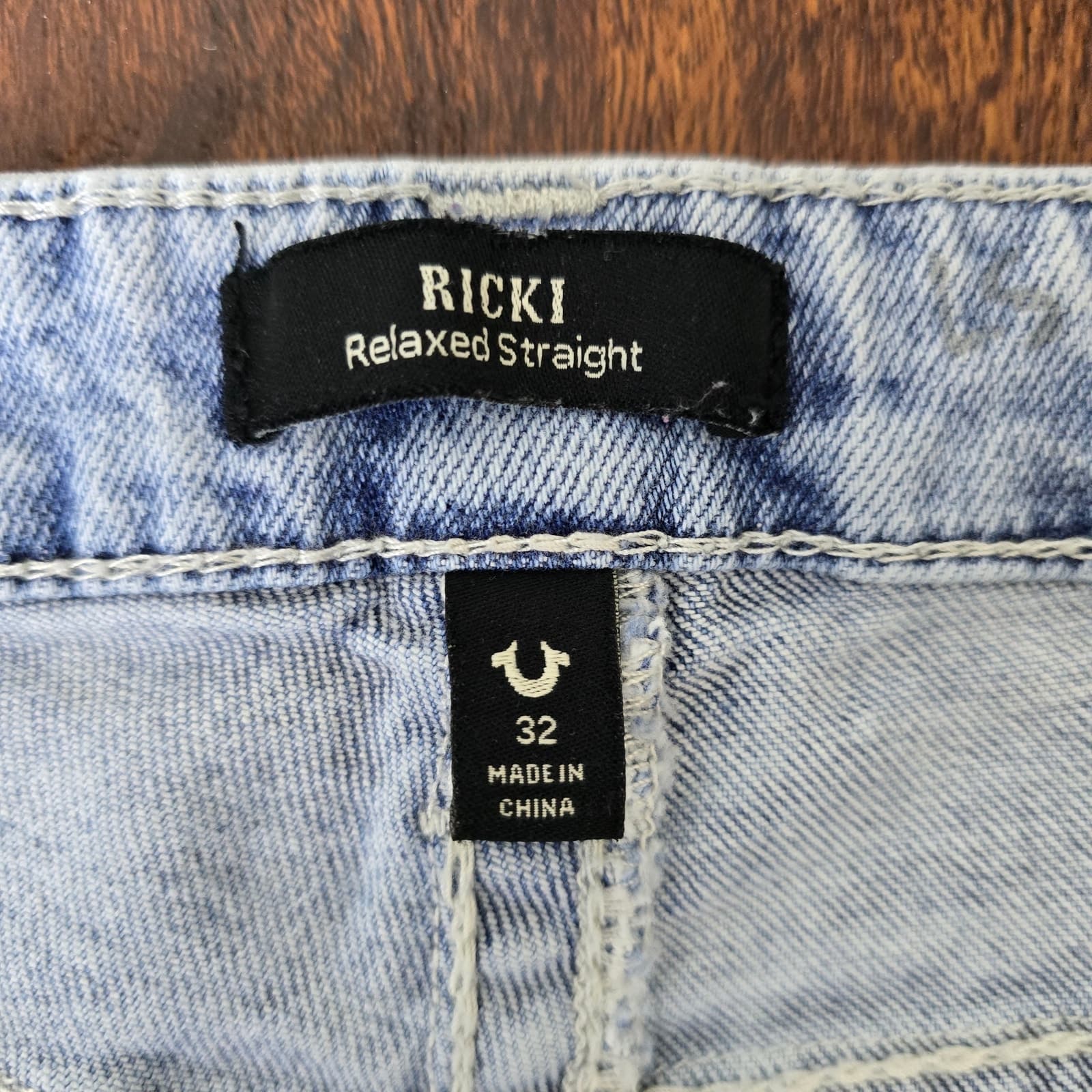 True Religion Ricki Relaxed Straight Leg Crossover Waistband Light Wash Jeans - Thumbnail 11