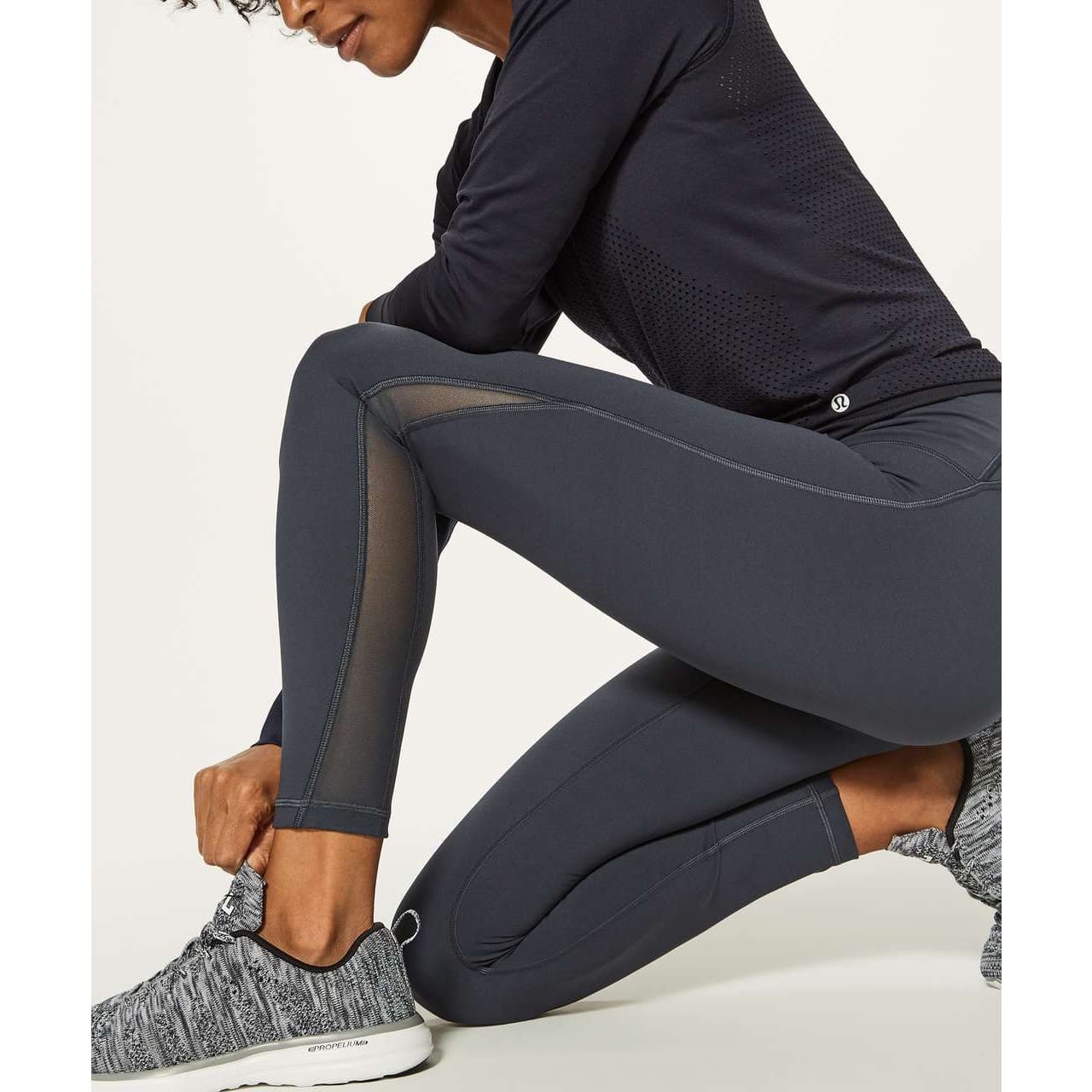 Lululemon Train Times 7/8 Pant (25" ) Melanite, Size 2 - W5AMOS - Thumbnail 4